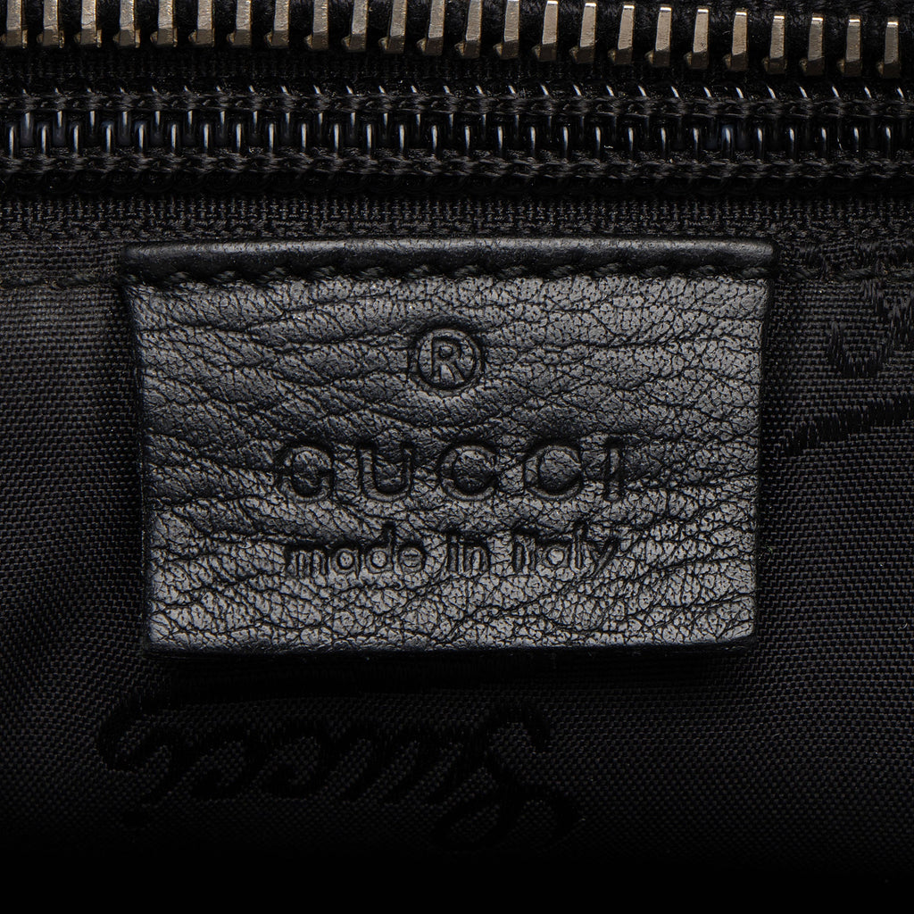 Gucci Guccissima Leather Flat Messenger (SHF-b6Jy3q)