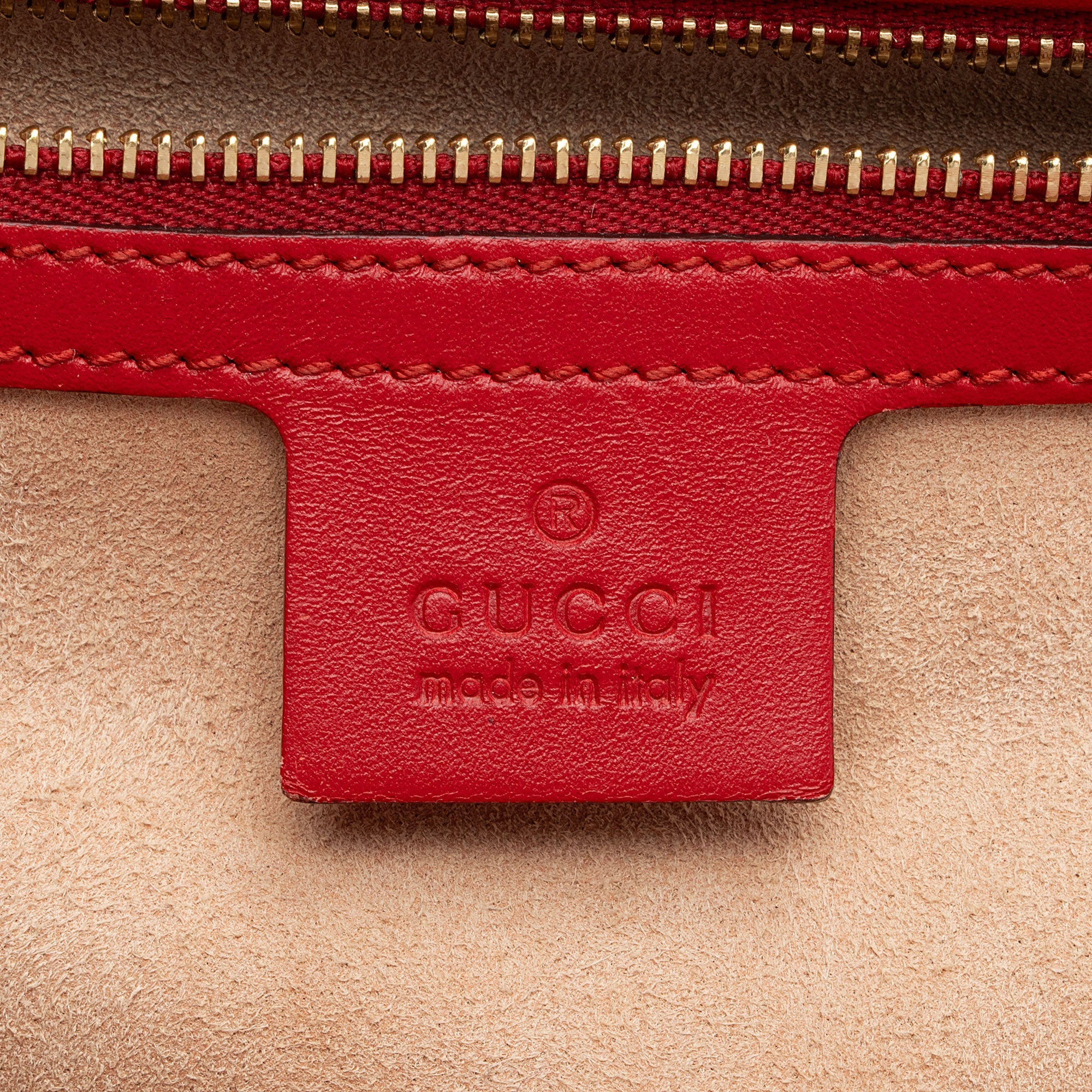 Gucci Guccissima Leather Padlock Medium Shoulder Bag (SHF-fXEhOA)