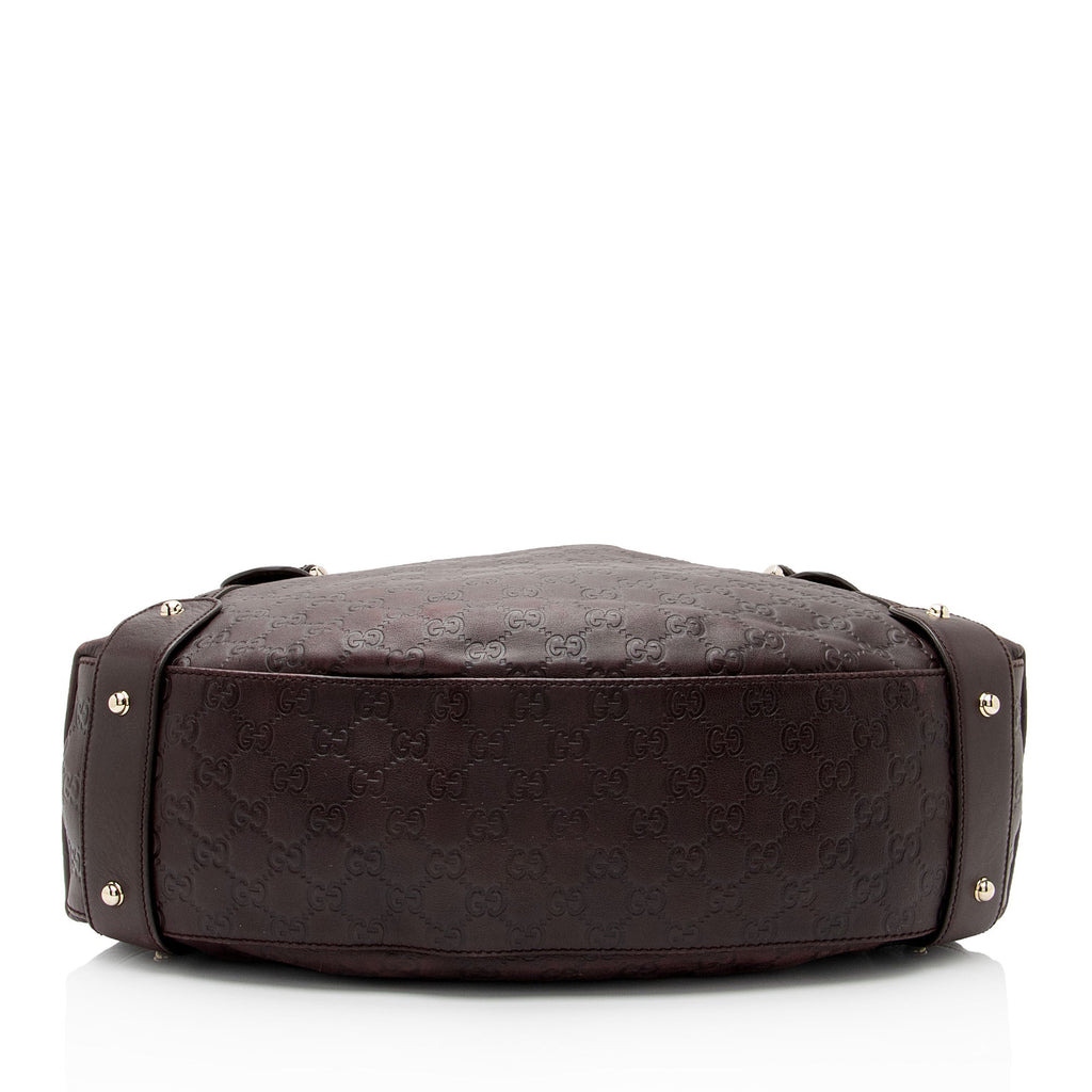 Gucci Guccissima Leather Pelham Medium Shoulder Bag (SHF-nM9nOS)
