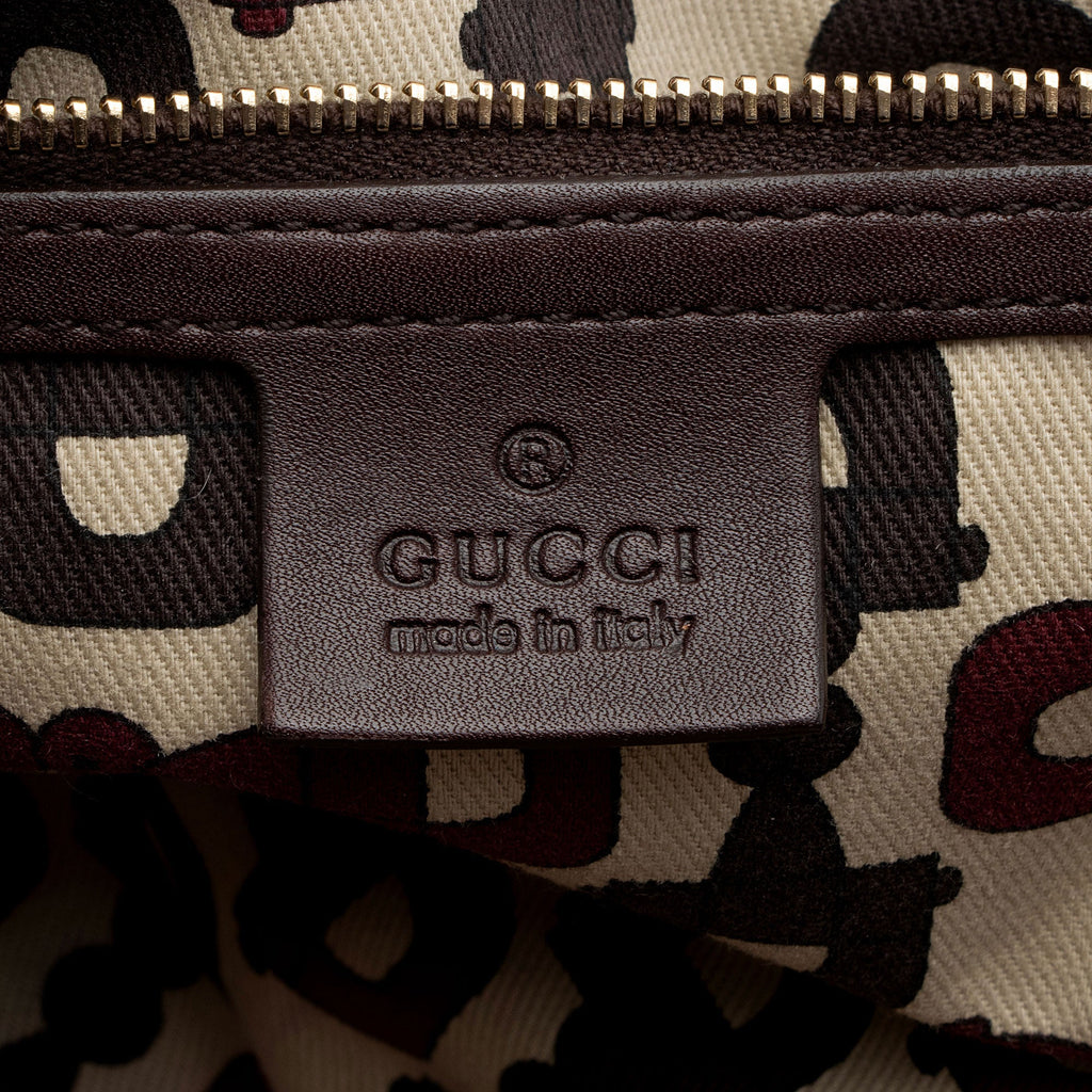Gucci Guccissima Leather Pelham Medium Shoulder Bag (SHF-nM9nOS)