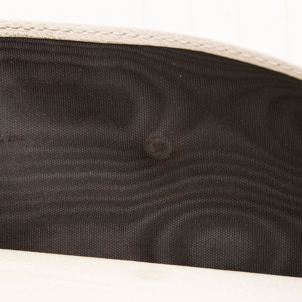 Gucci Guccissima Leather Script Wallet
