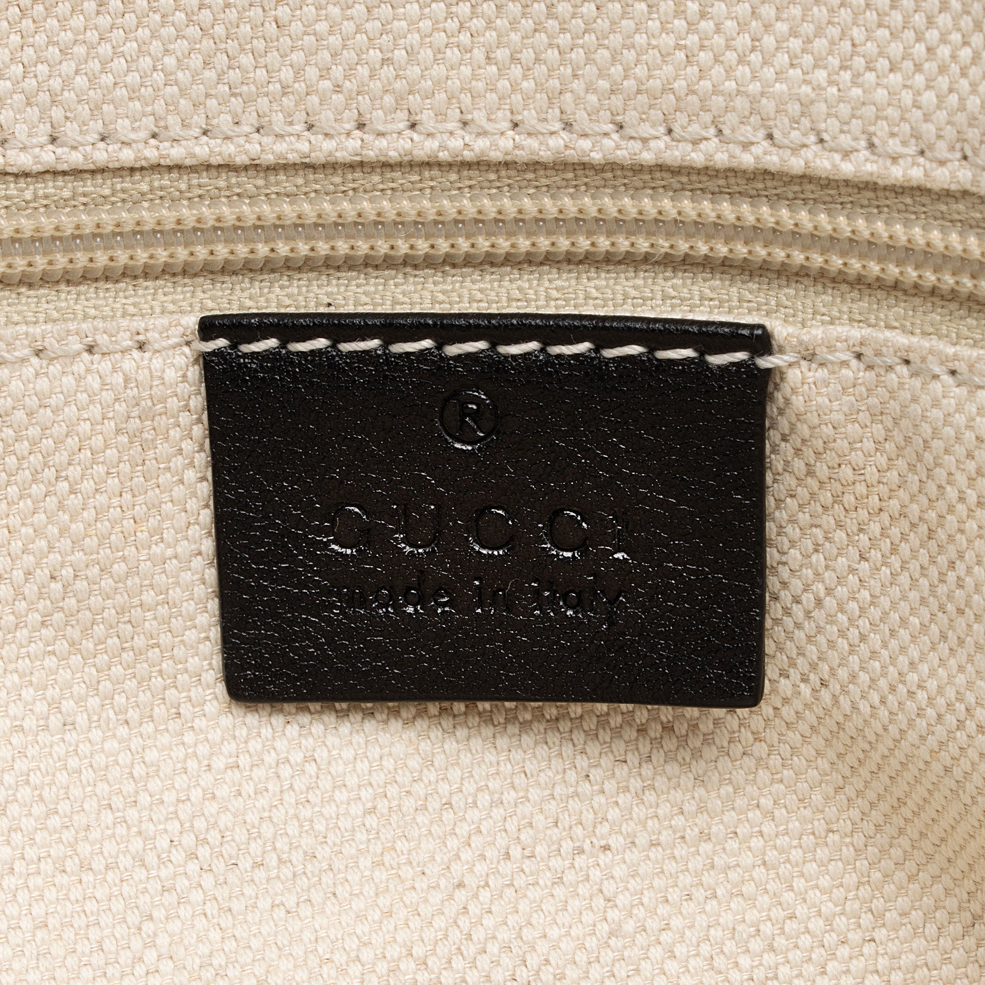 Gucci Guccissima Leather Sukey Medium Tote (SHF-BFijXk)