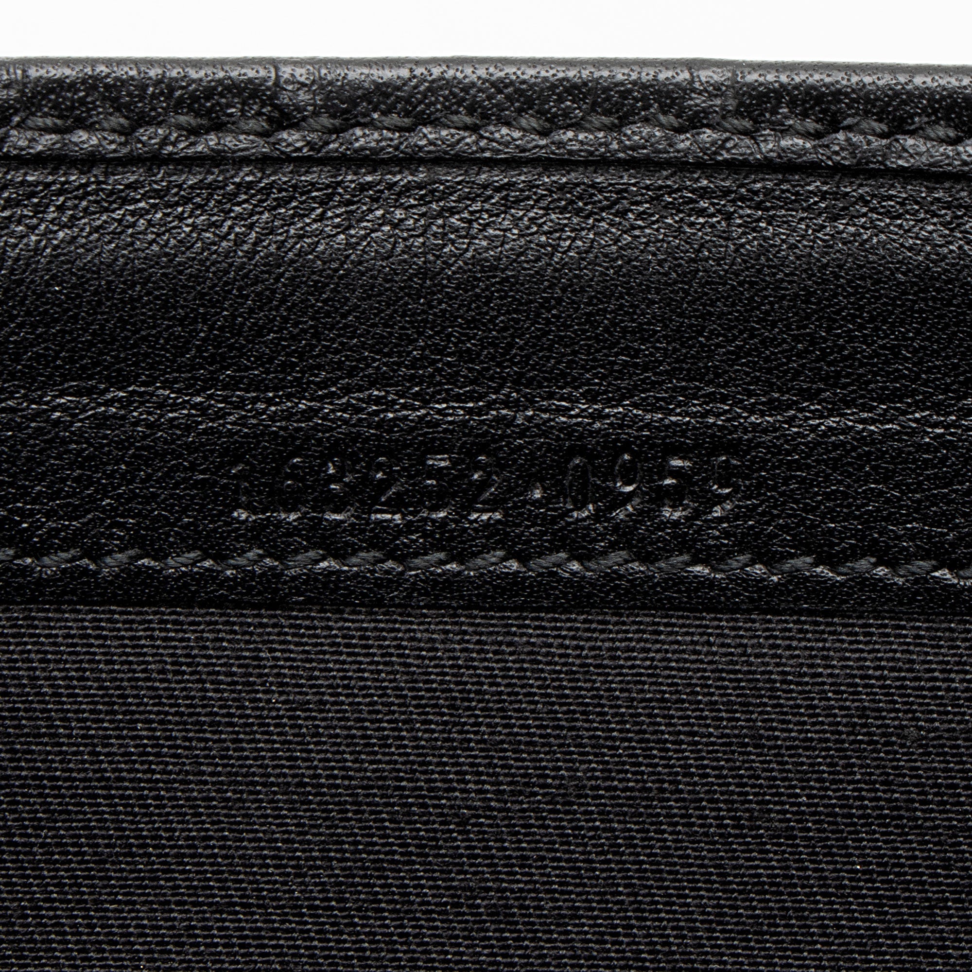 Gucci Guccissima Leather Travel Organizer Case