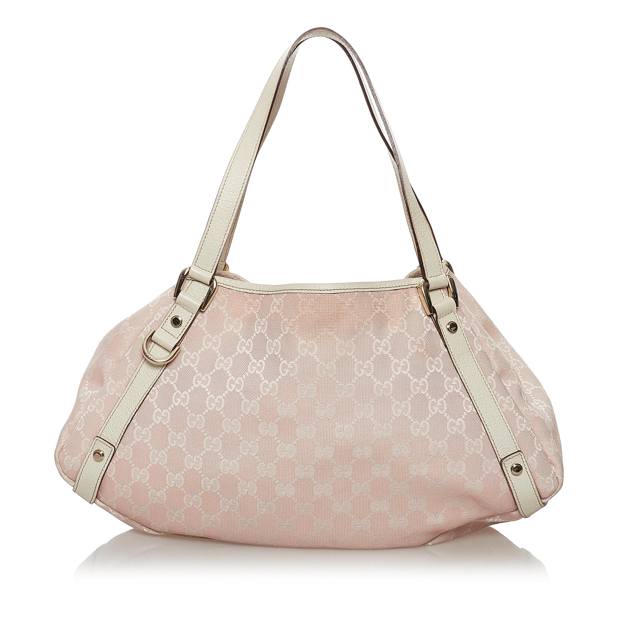 Gucci Guccissima Pelham Shoulder Bag (SHG-32663)