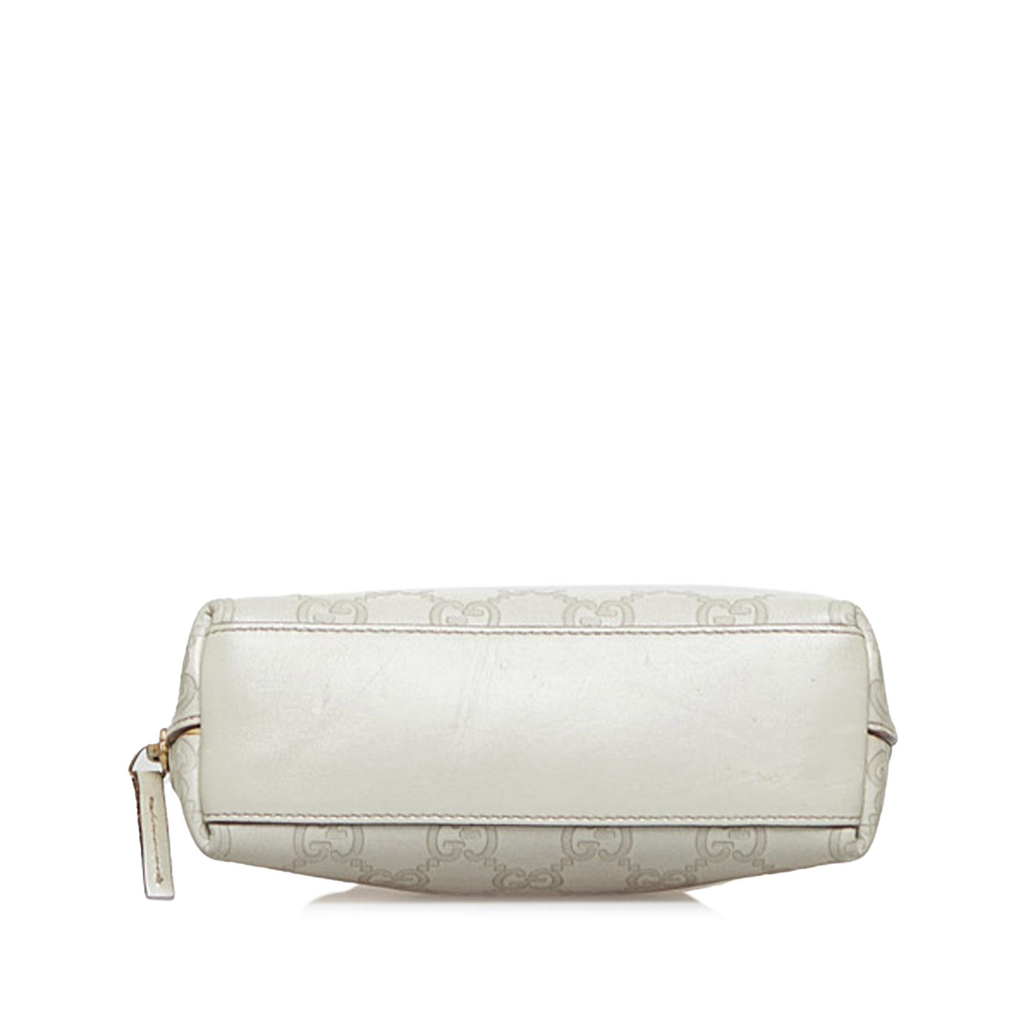 Gucci Guccissima Pouch (SHG-ur6Axd)