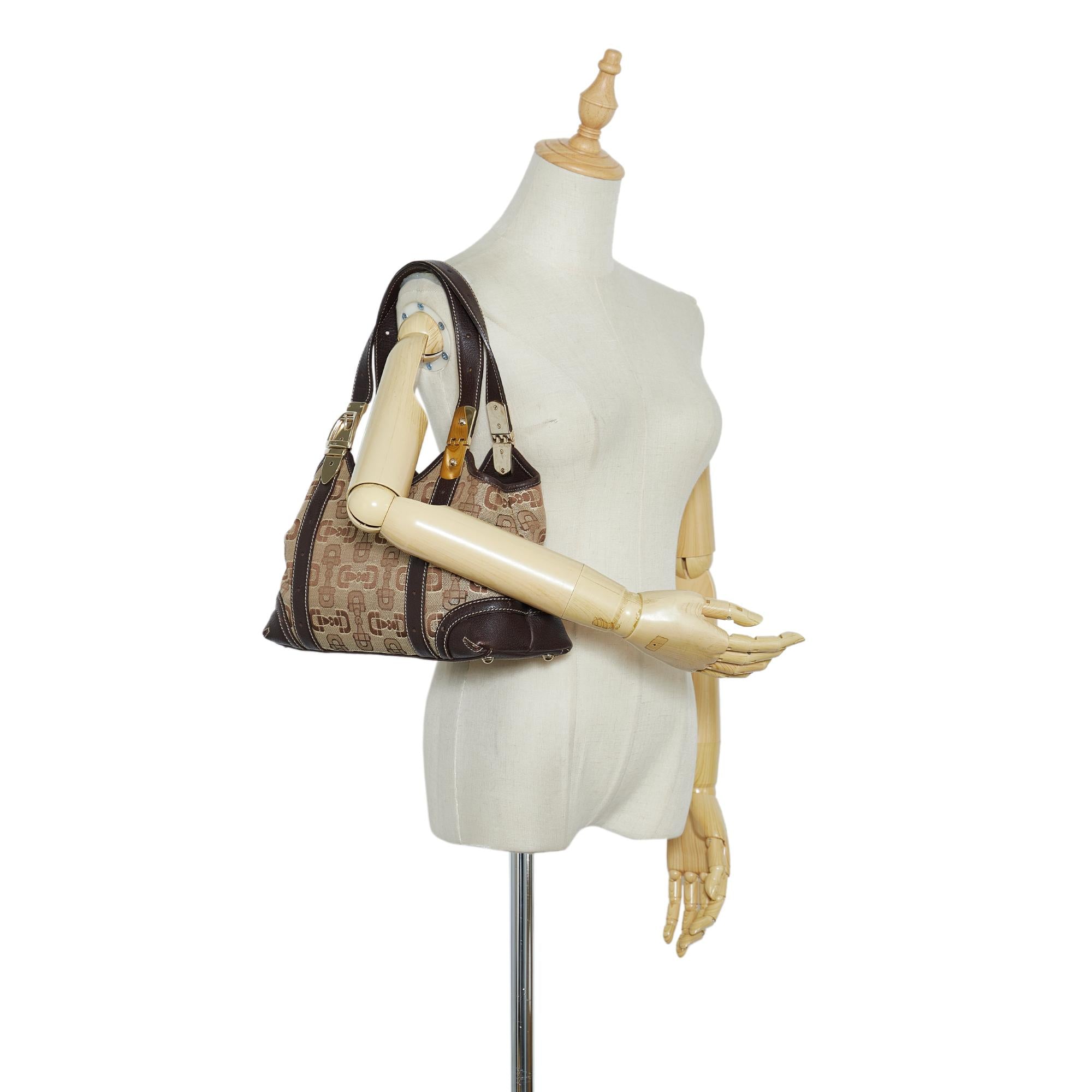 Gucci Horsebit Canvas Shoulder Bag (SHG-NMG11x)