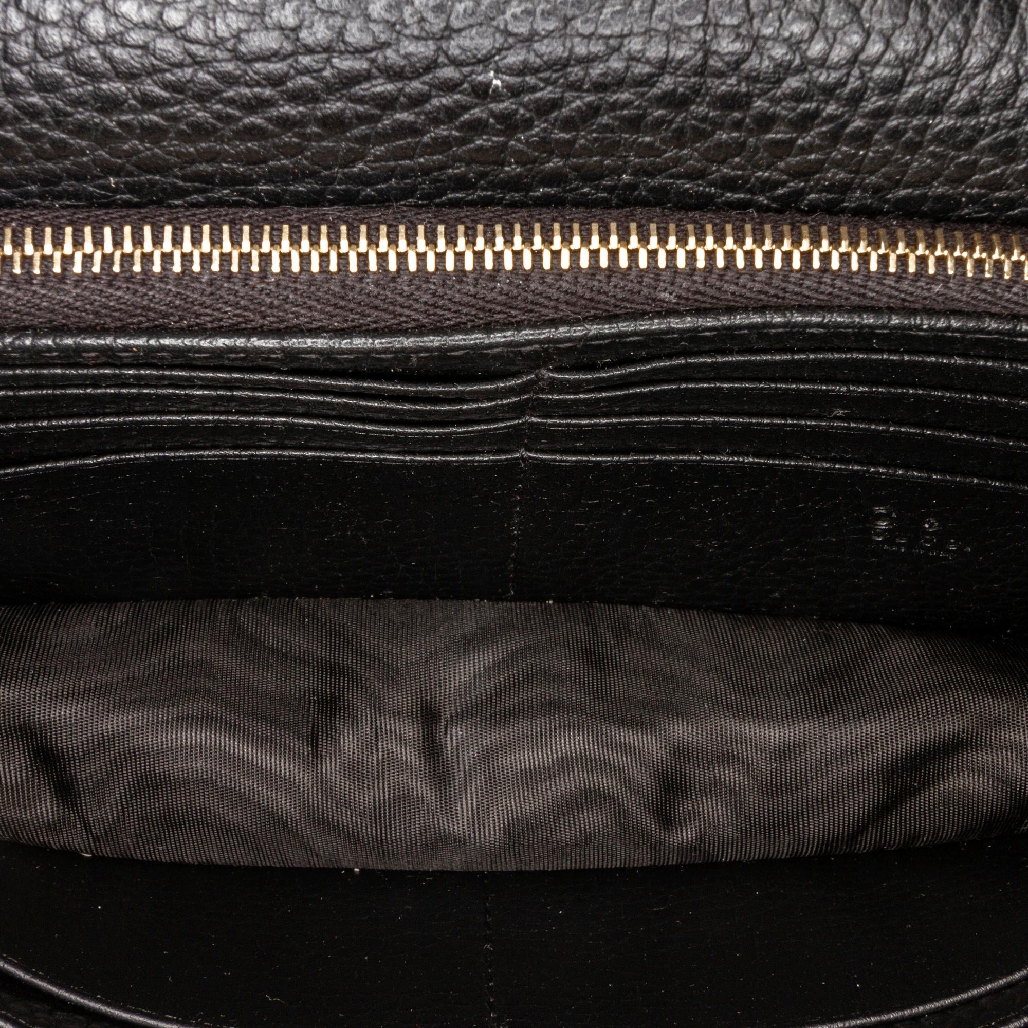 Gucci Interlocking G Chain Leather Wallet on Chain (SHG-31579)