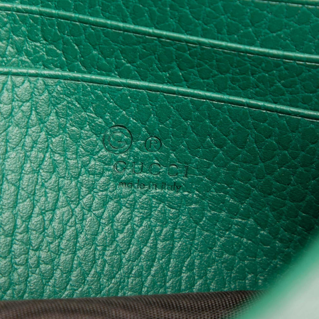 Gucci Interlocking G Dollar Calfskin Wallet on Chain