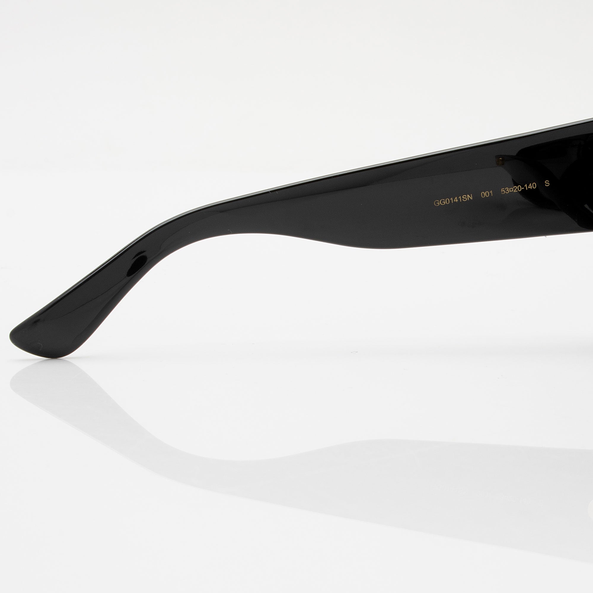 Gucci Interlocking GG Oversized Square Sunglasses (SHF-s9rEkY)