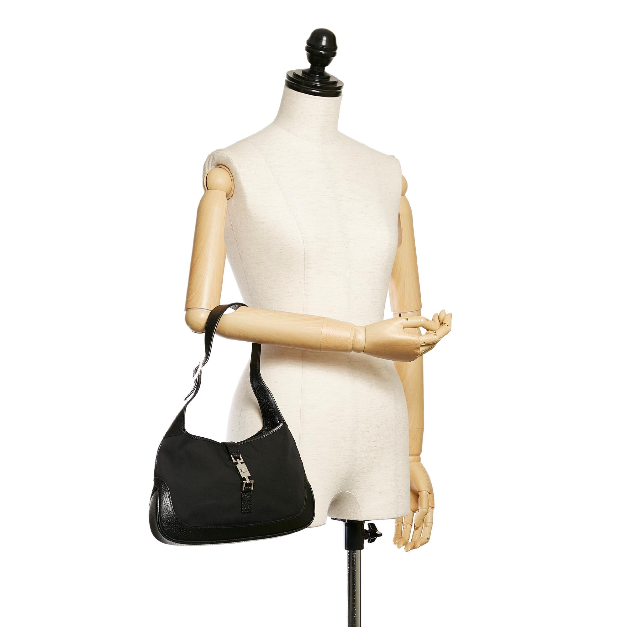 Gucci Jackie Canvas Shoulder Bag (SHG-30003)