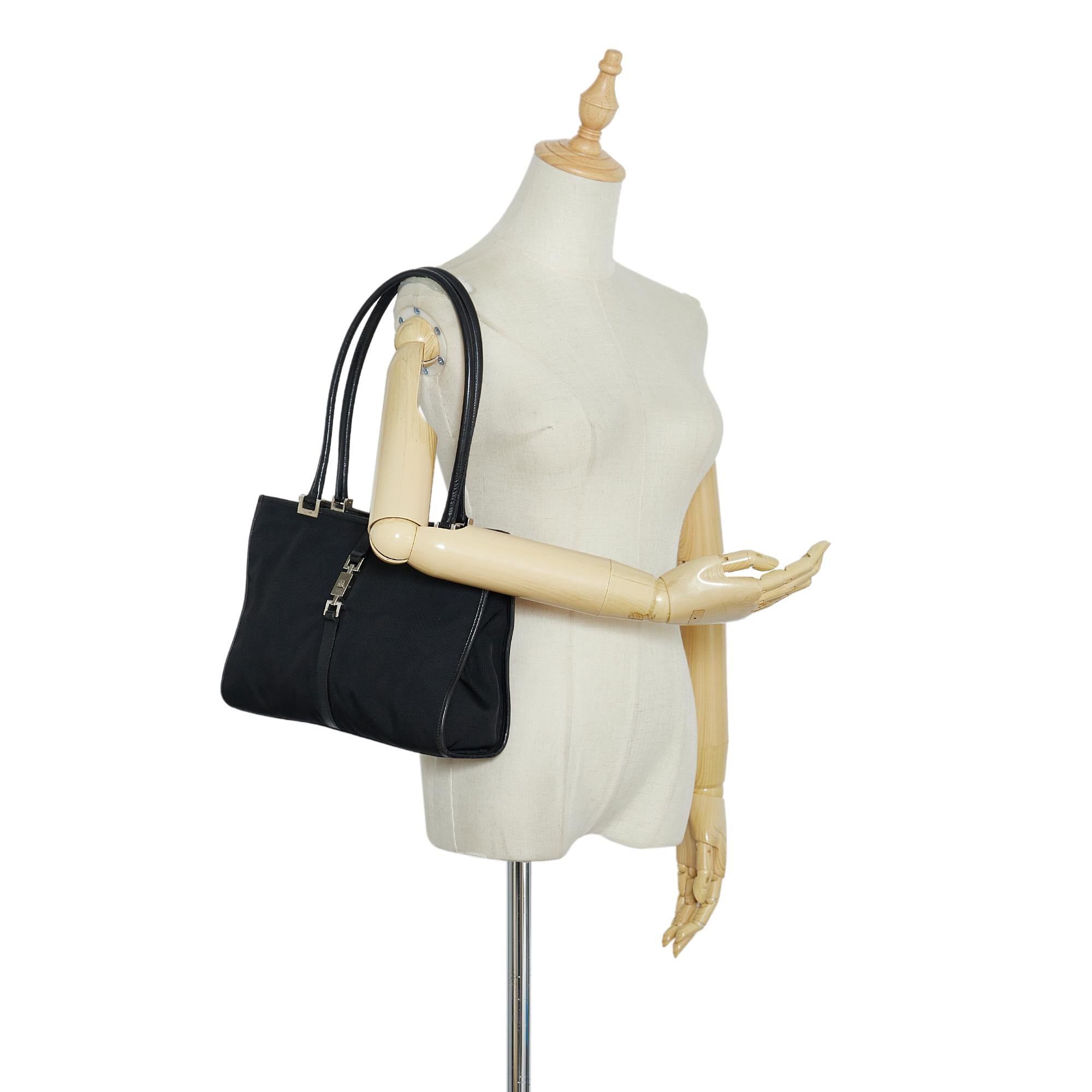 Gucci Jackie Shoulder Bag (SHG-wYFRwH)