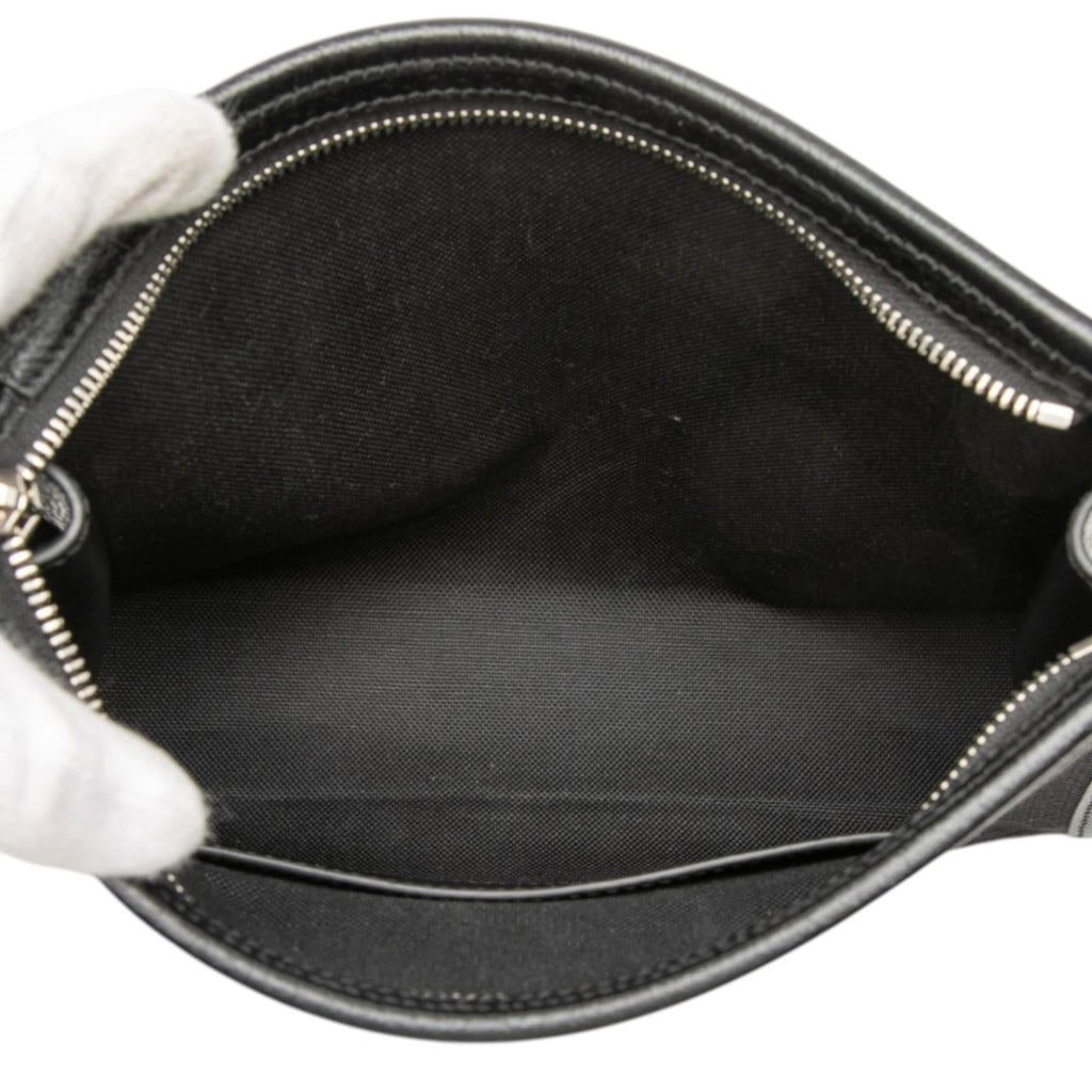 Gucci Jumbo GG Canvas Pouch