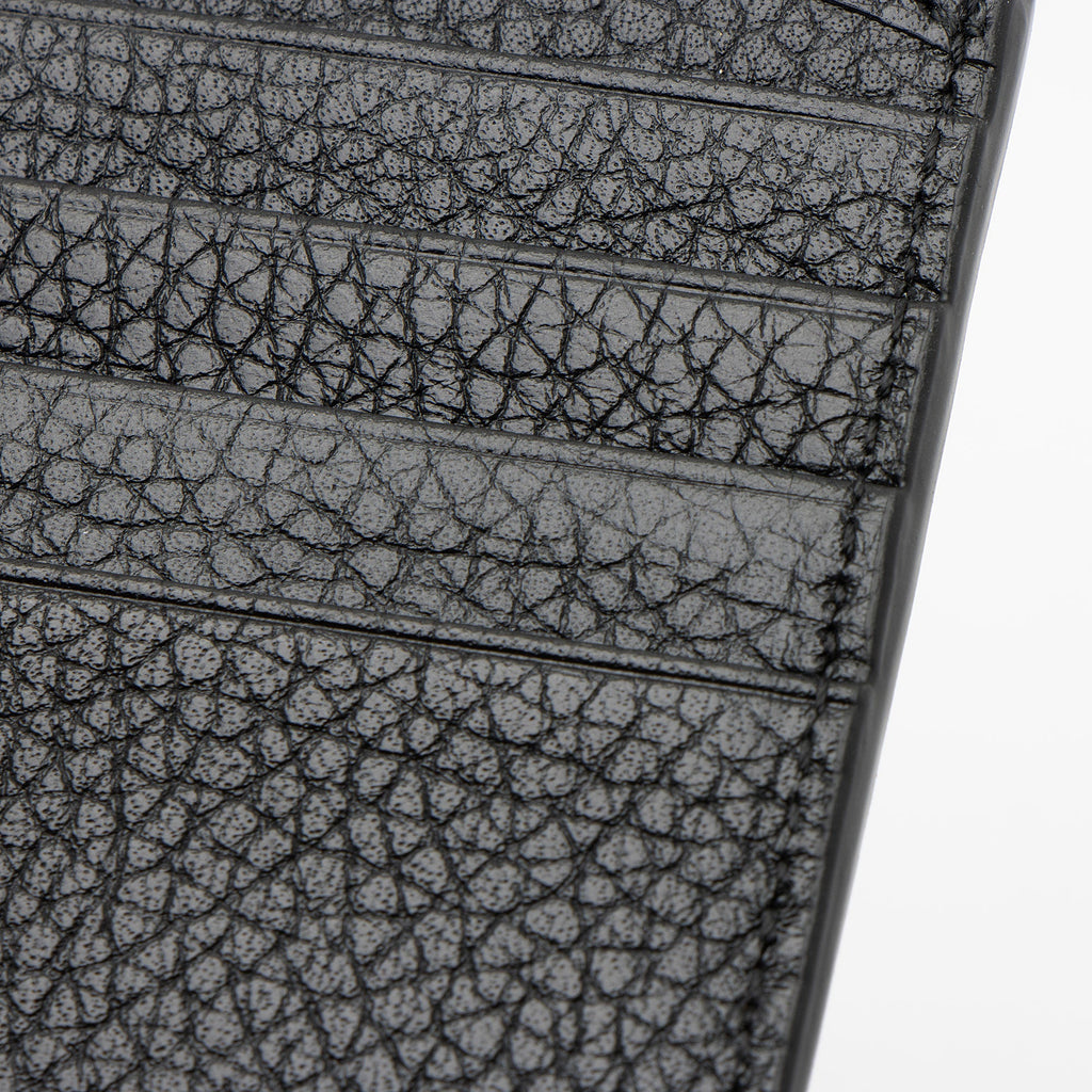 Gucci Jumbo GG Embossed Leather Bifold Wallet (SHF-mmlHGv)