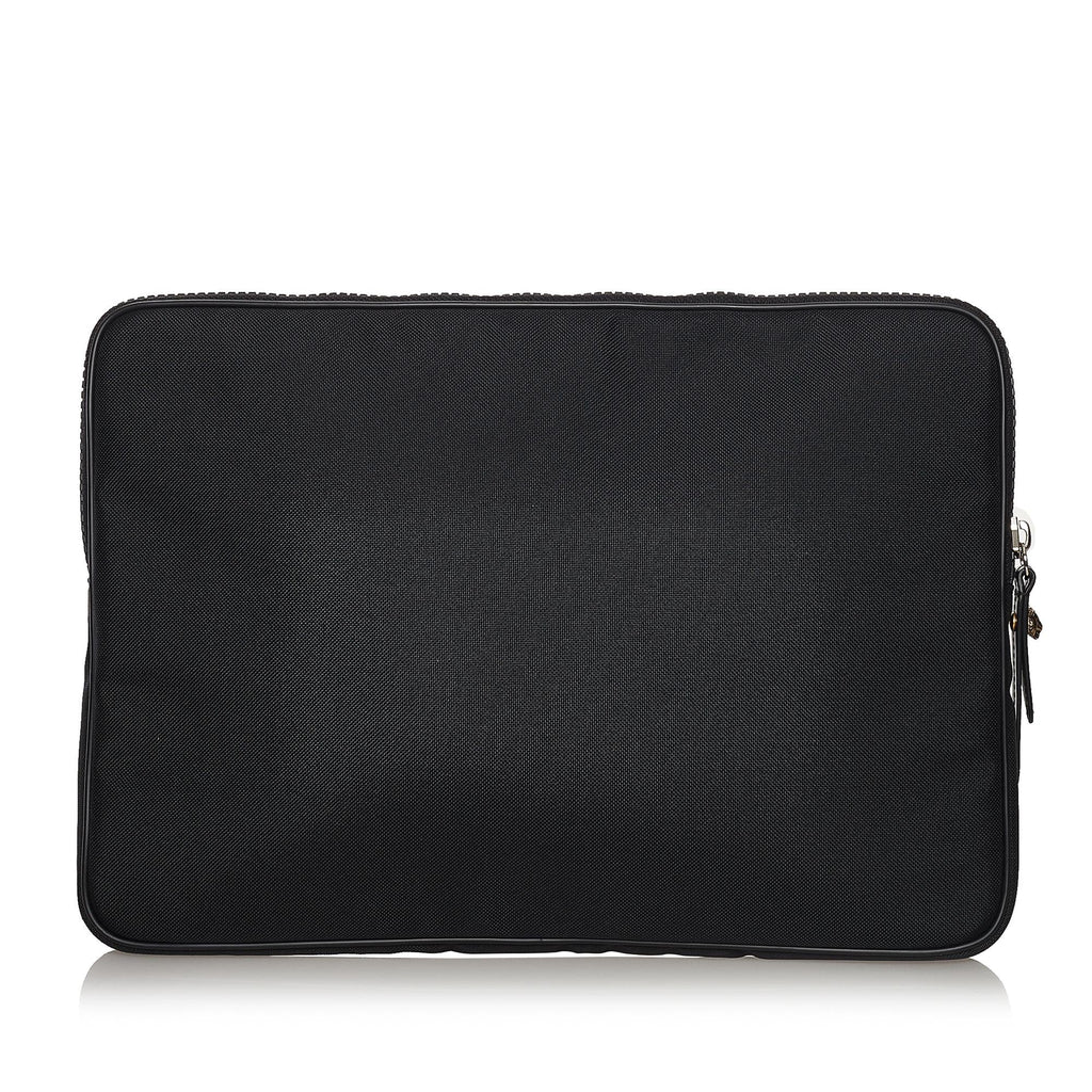 Gucci LAveugle Par Amour Nylon Clutch Bag (SHG-33648)