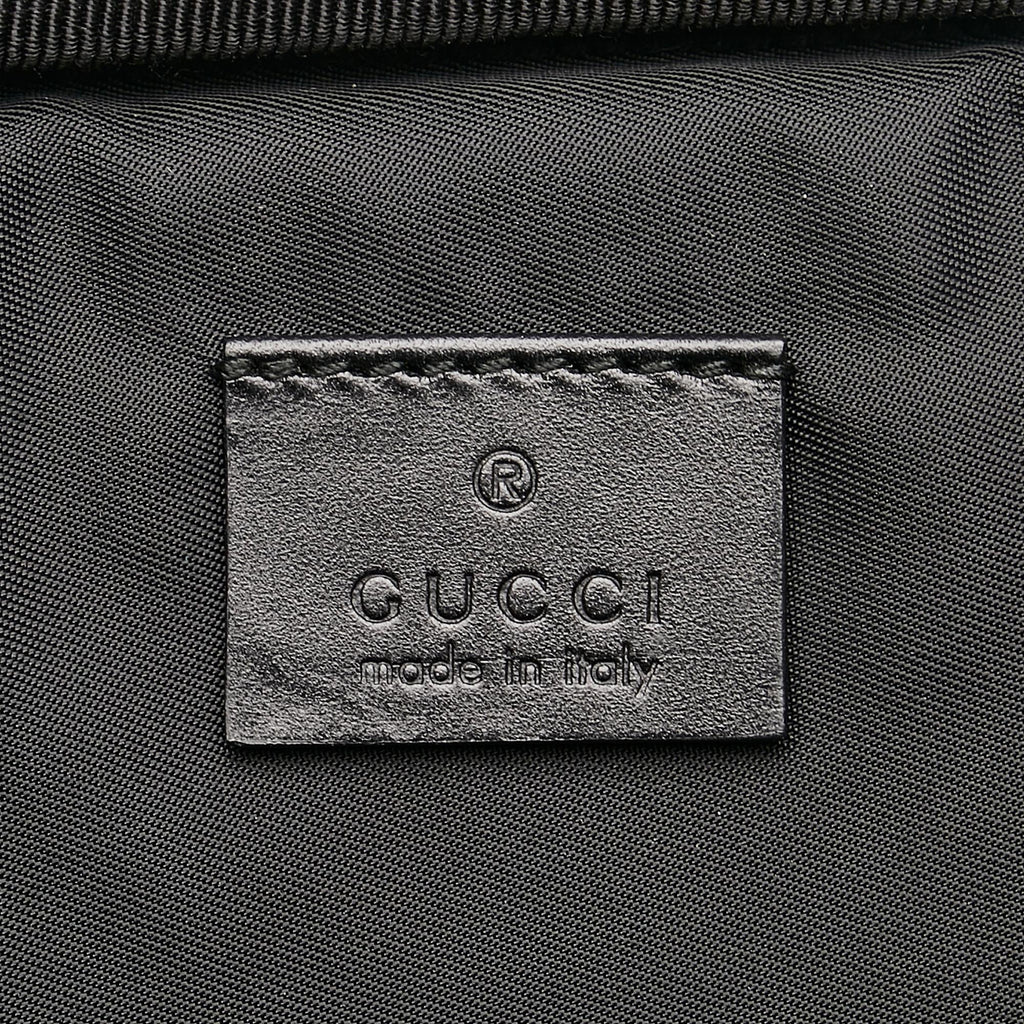 Gucci LAveugle Par Amour Nylon Clutch Bag (SHG-33648)