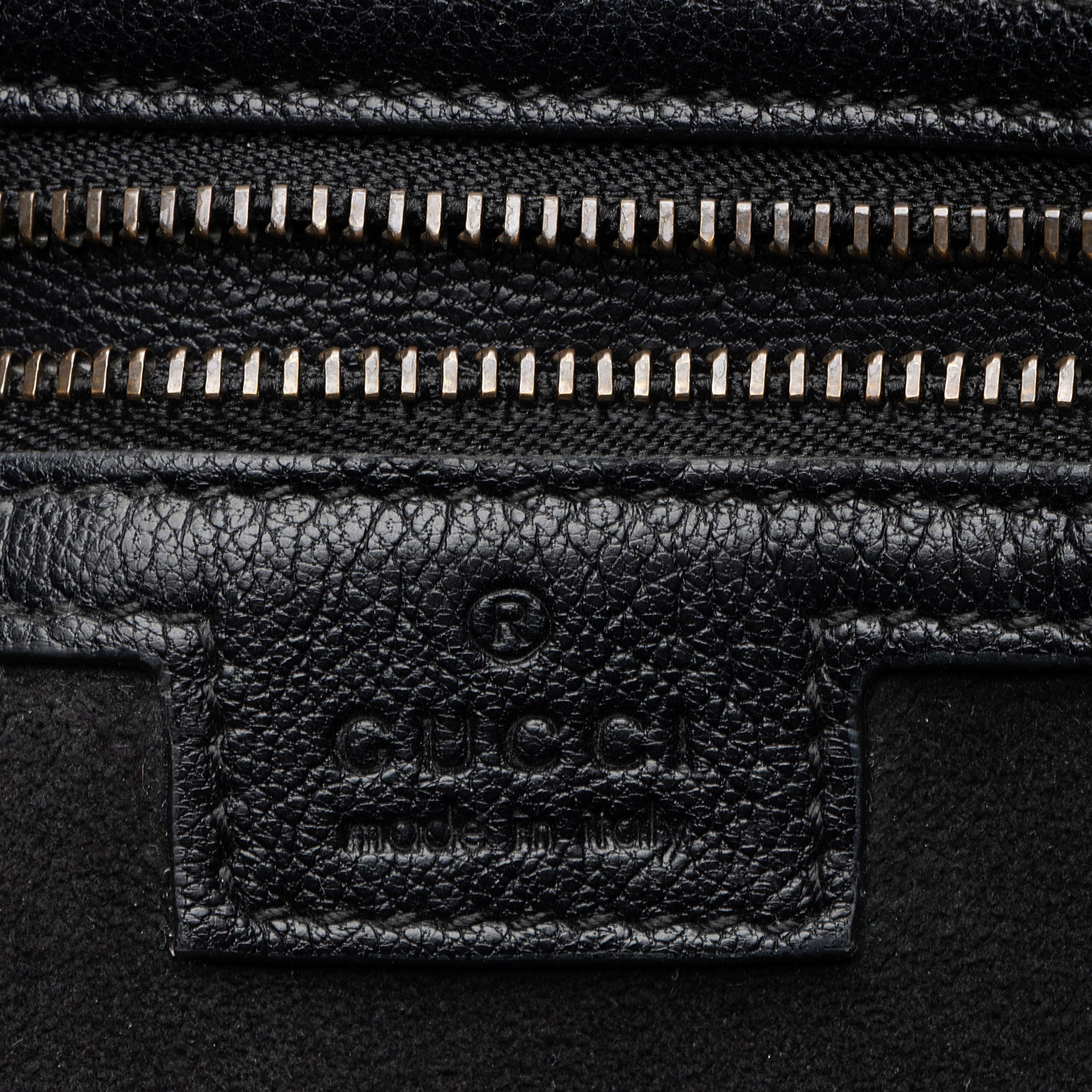 Gucci Leather Aphrodite Medium Shoulder Bag