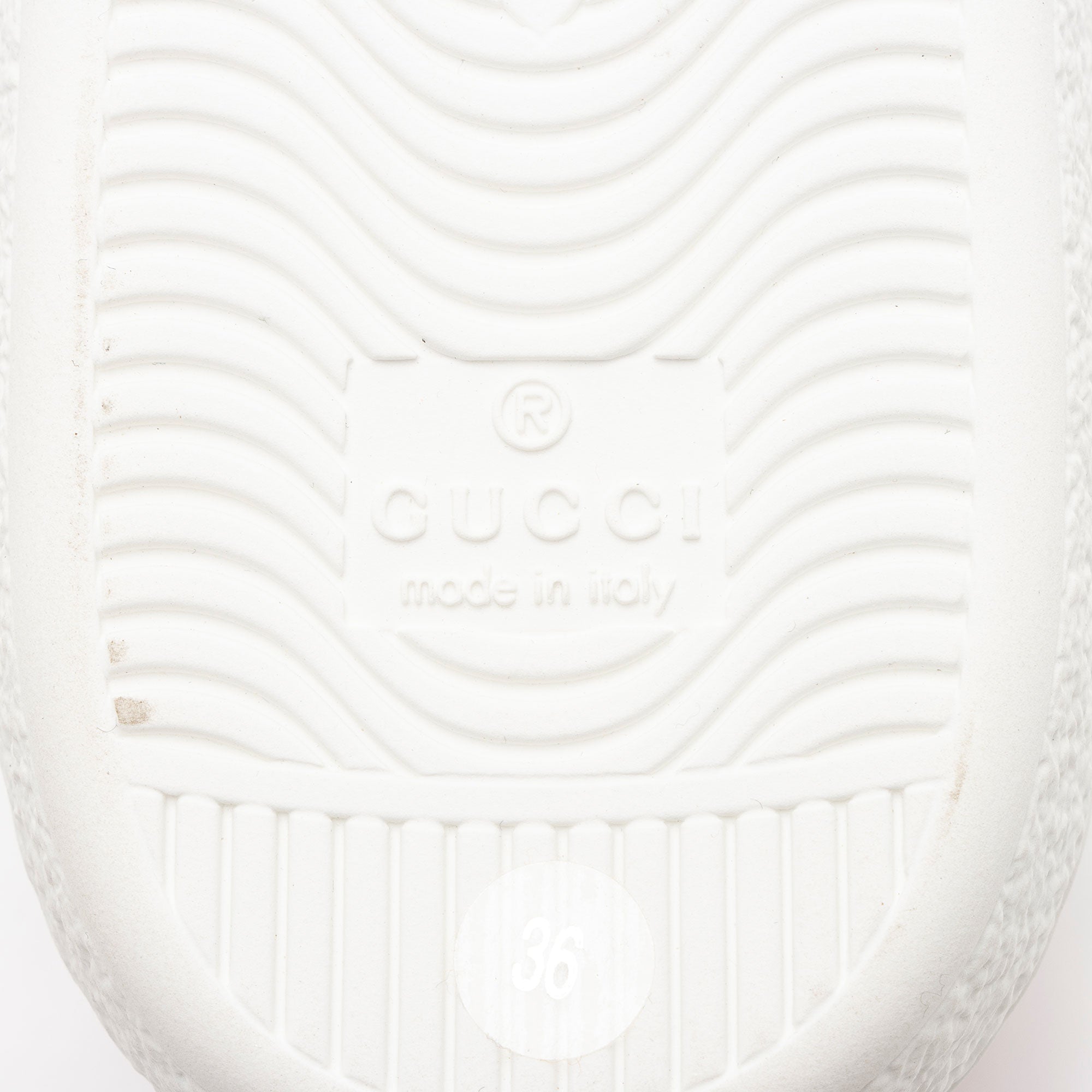 Gucci Leather Bee Ace Sneakers - Size 6 / 36