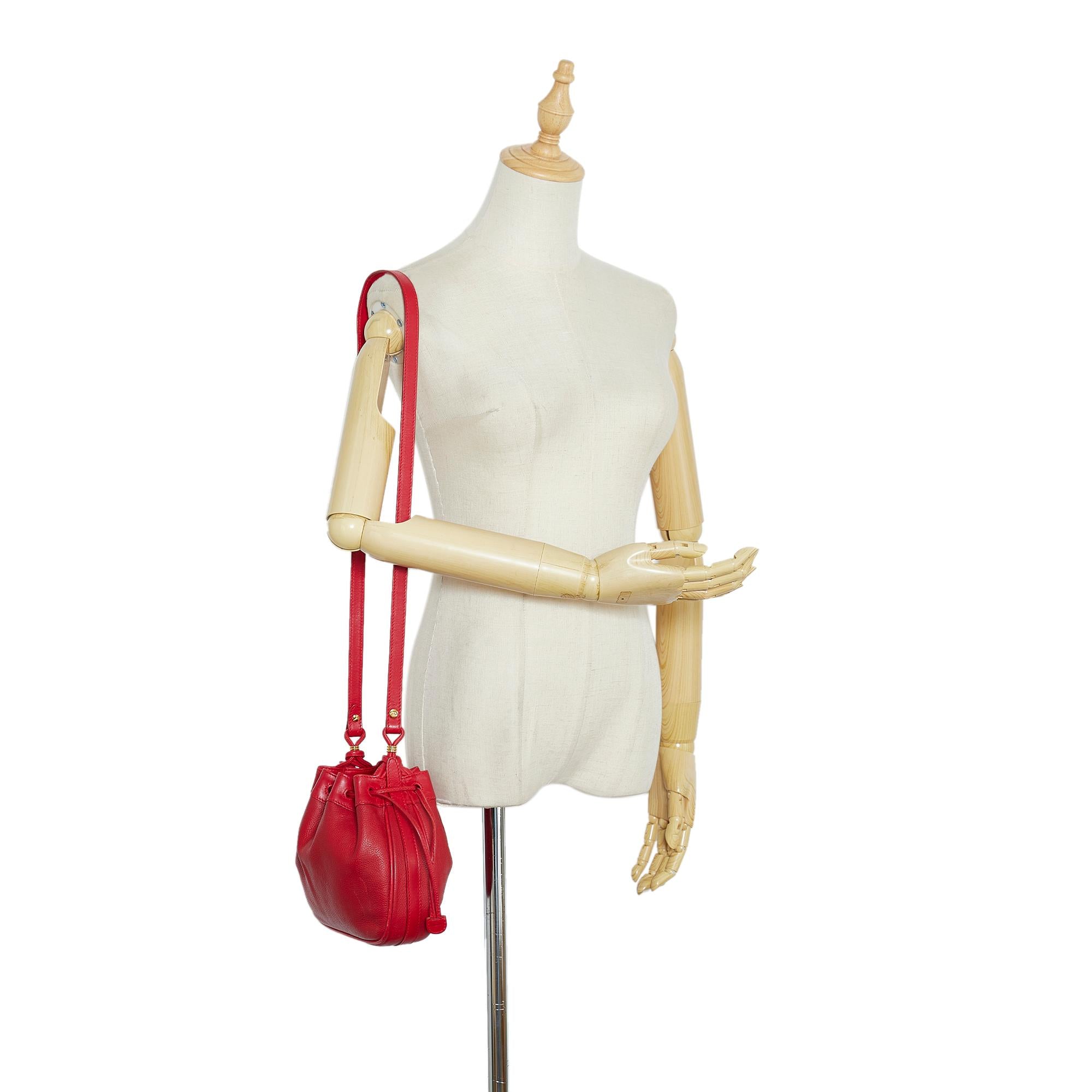 Gucci Leather Bucket Bag (SHG-BRy73y)