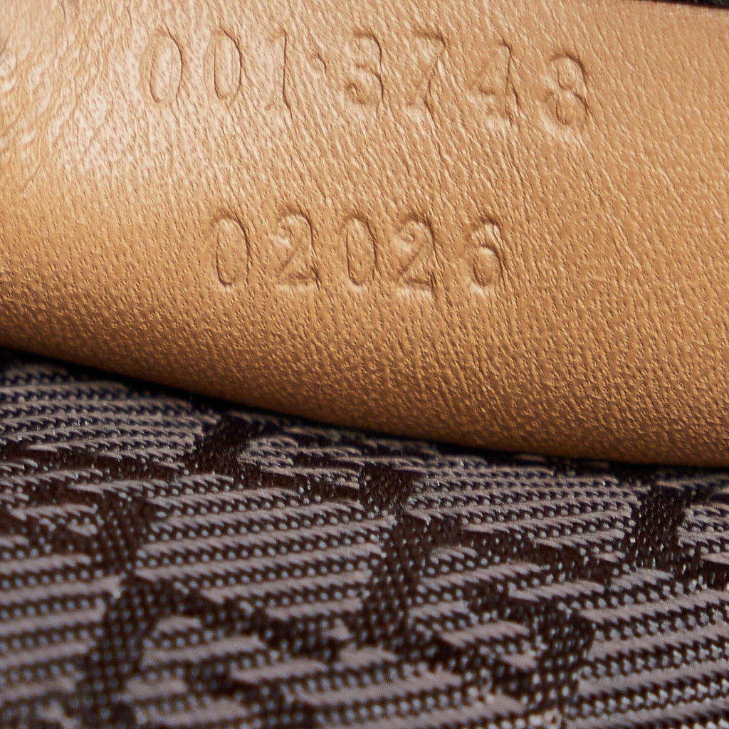 Gucci Leather Bucket Bag (SHG-3XwYEa)