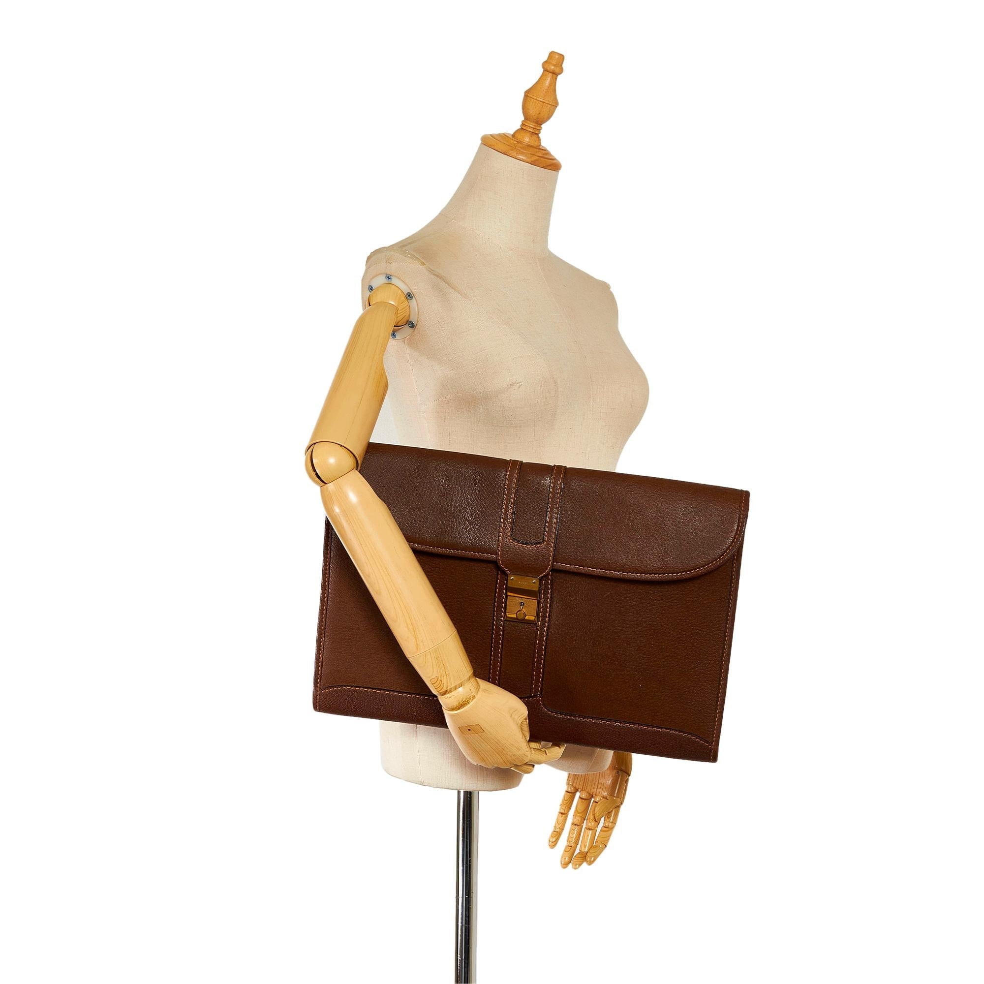 Gucci Leather Clutch Bag (SHG-34939)