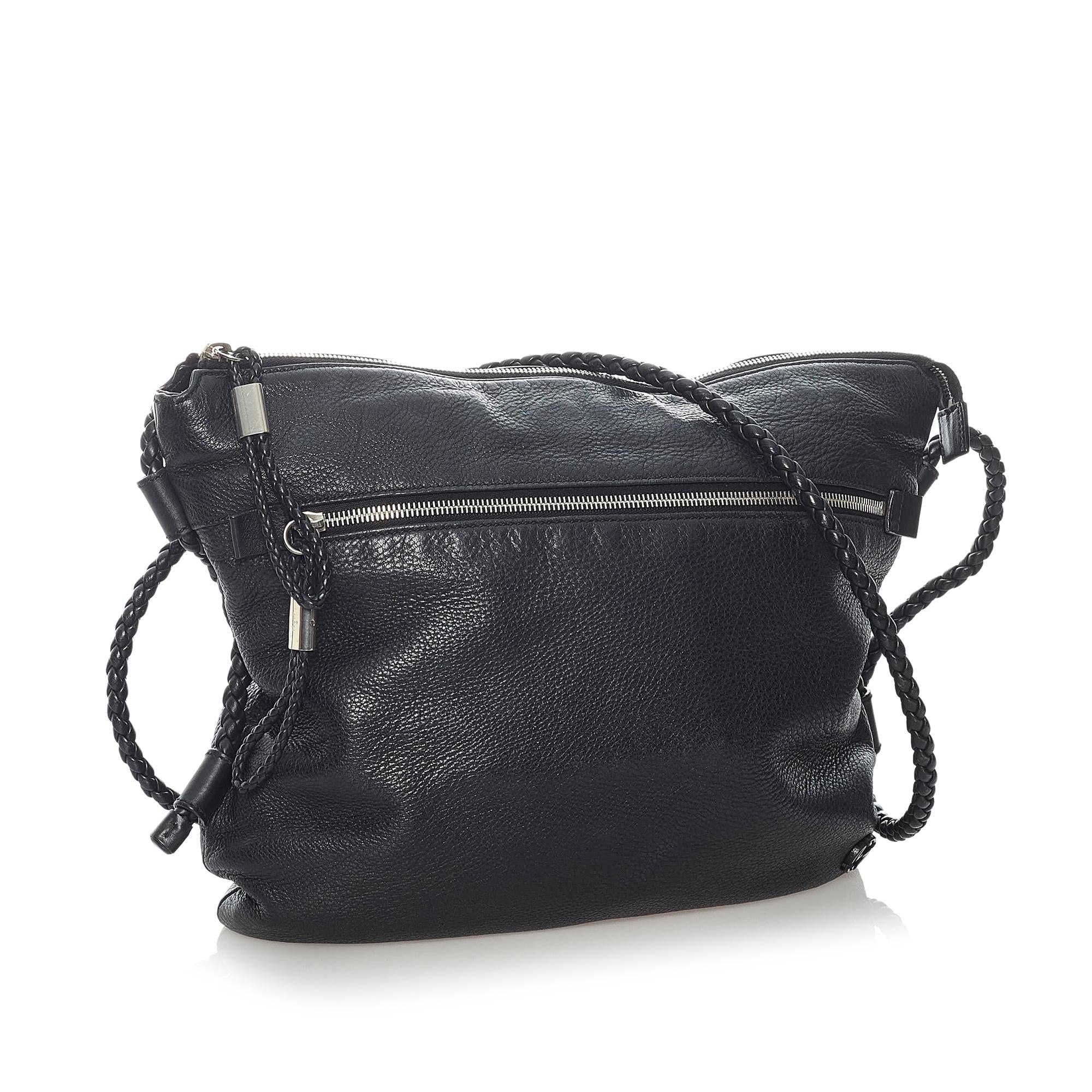 Gucci Leather Crossbody Bag (SHG-30711)