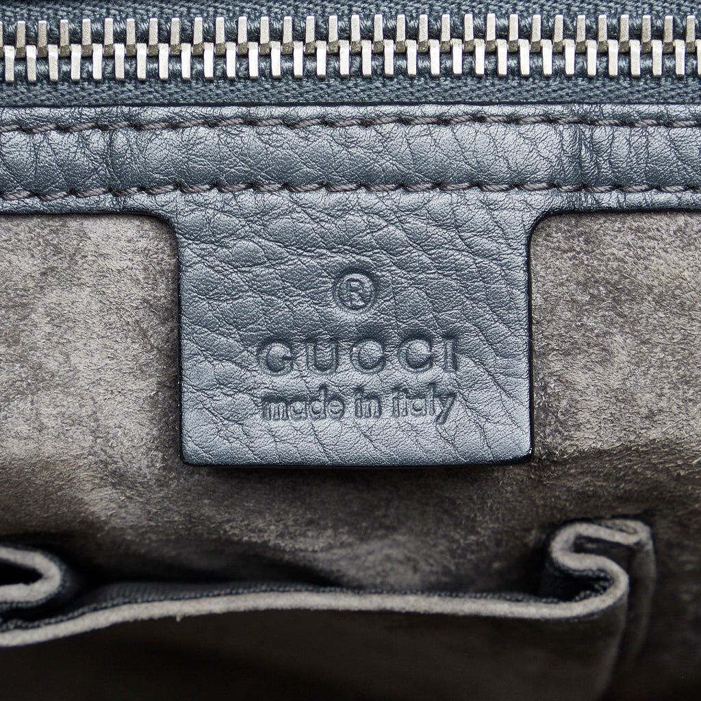 Gucci Leather Crossbody (SHG-UVWkbF)