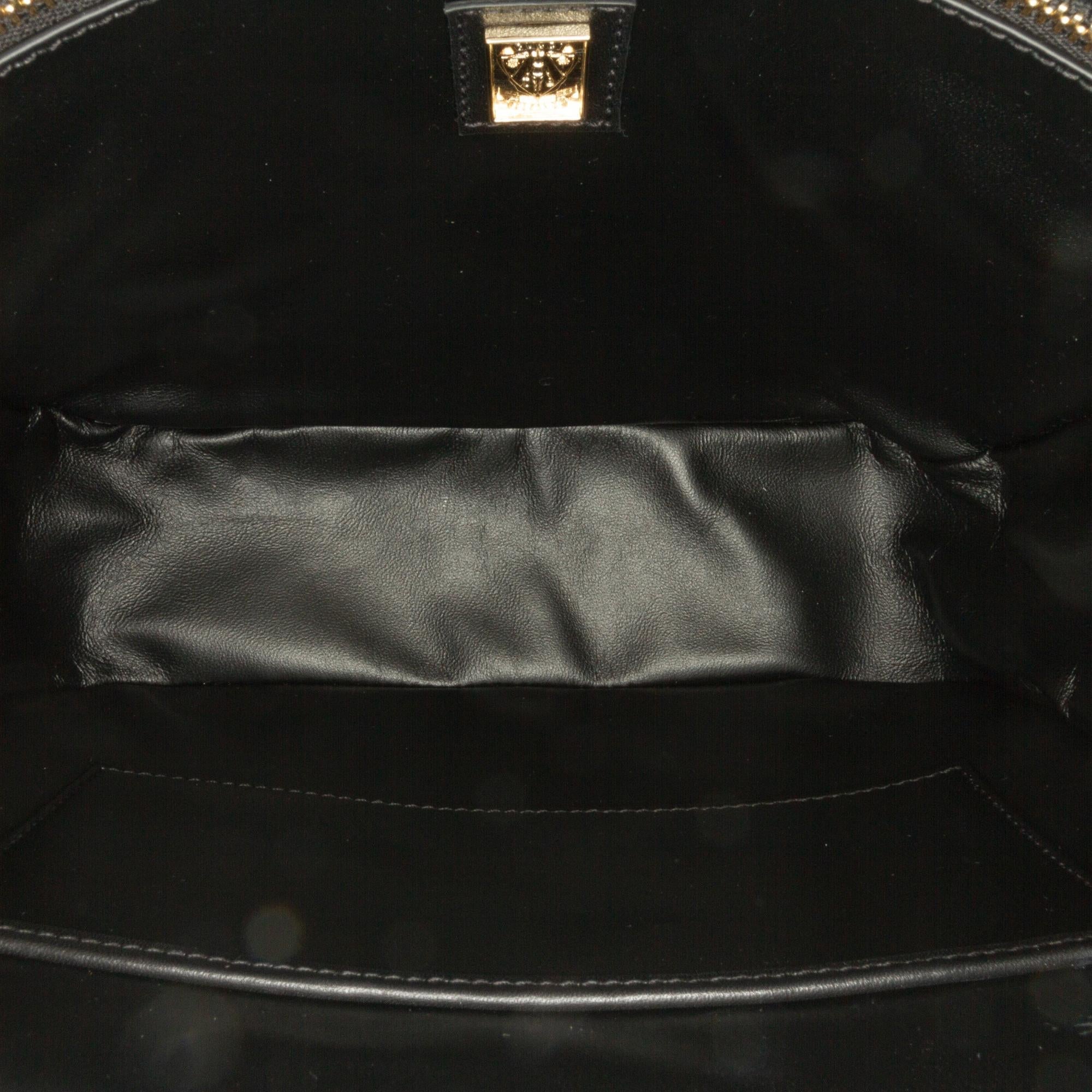 Gucci Leather Equestrian Crossbody (SHG-mxa1tl)