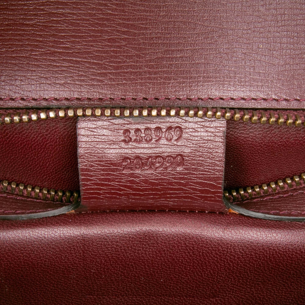 Gucci Leather Heartbeat Clutch
