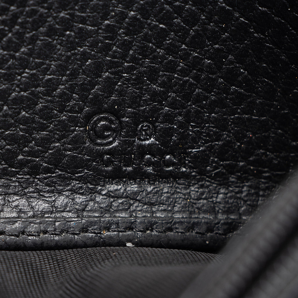 Gucci Leather Interlocking G Continental Wallet