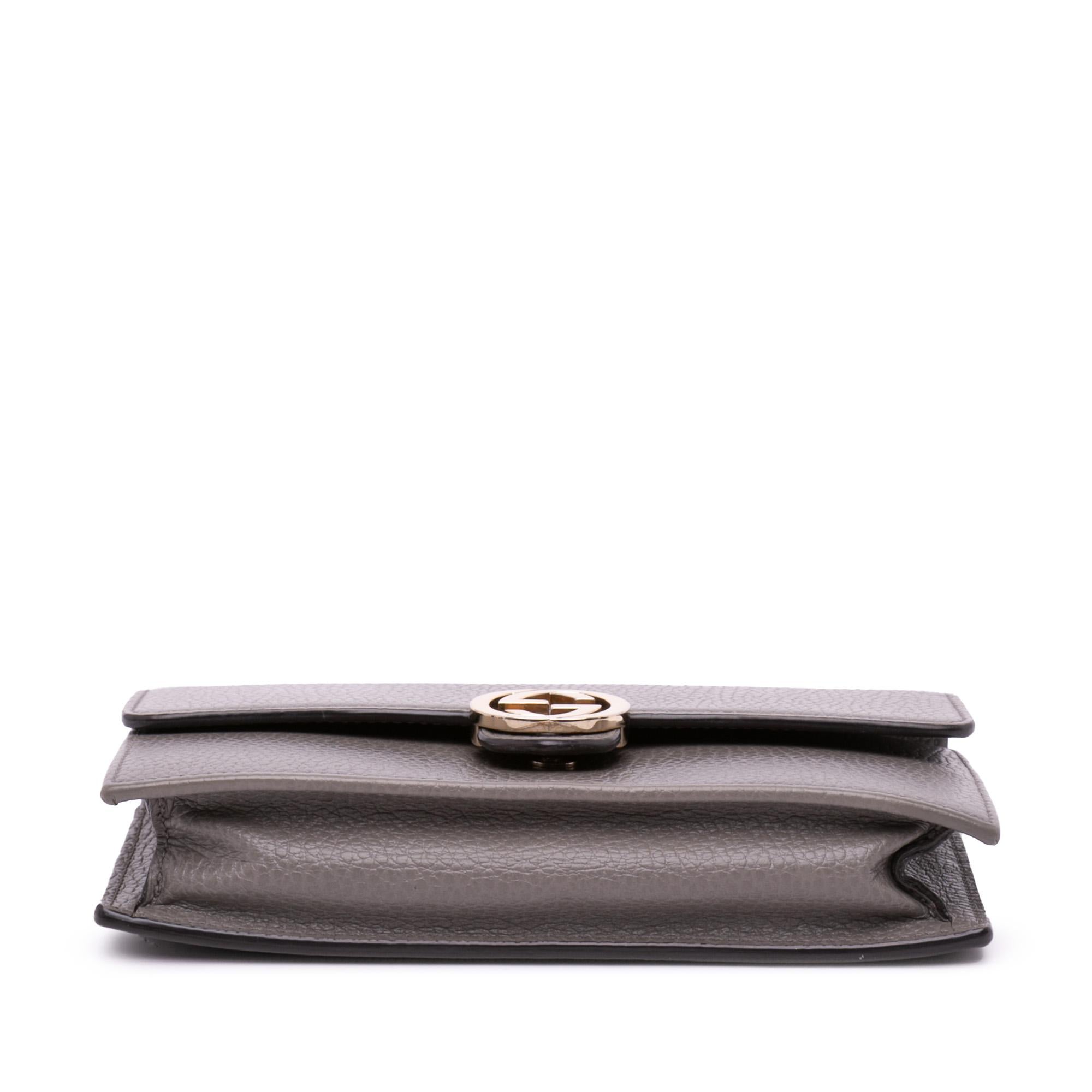 Gucci Leather Interlocking G Dollar Wallet on Chain