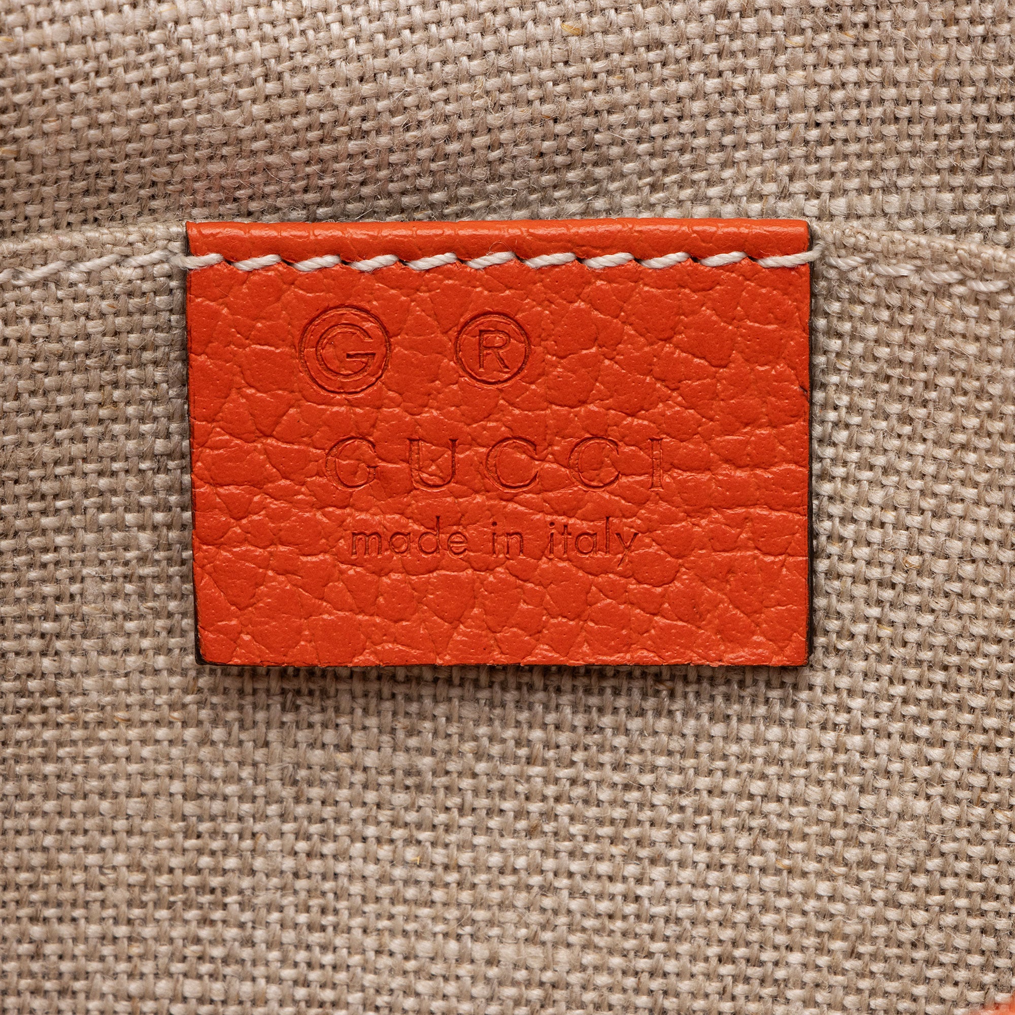 Gucci Grained Calfskin Interlocking G Small Shoulder Bag (SHF-h9X0uq)