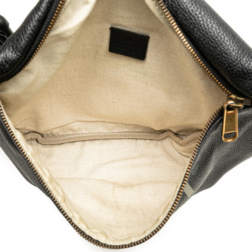 Gucci Leather Logo Belt Bag (SHG-b7wjHw)