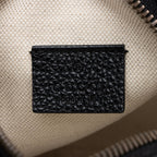 Gucci Leather Logo Mini Messenger Bag (SHF-P3Milm)