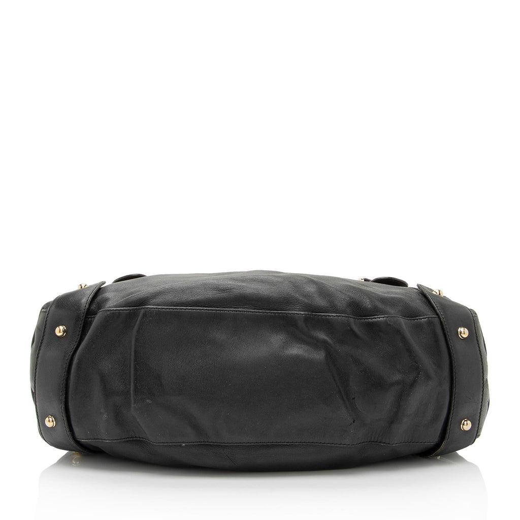 Gucci Leather Pelham Medium Shoulder Bag (SHF-JJlaoH)