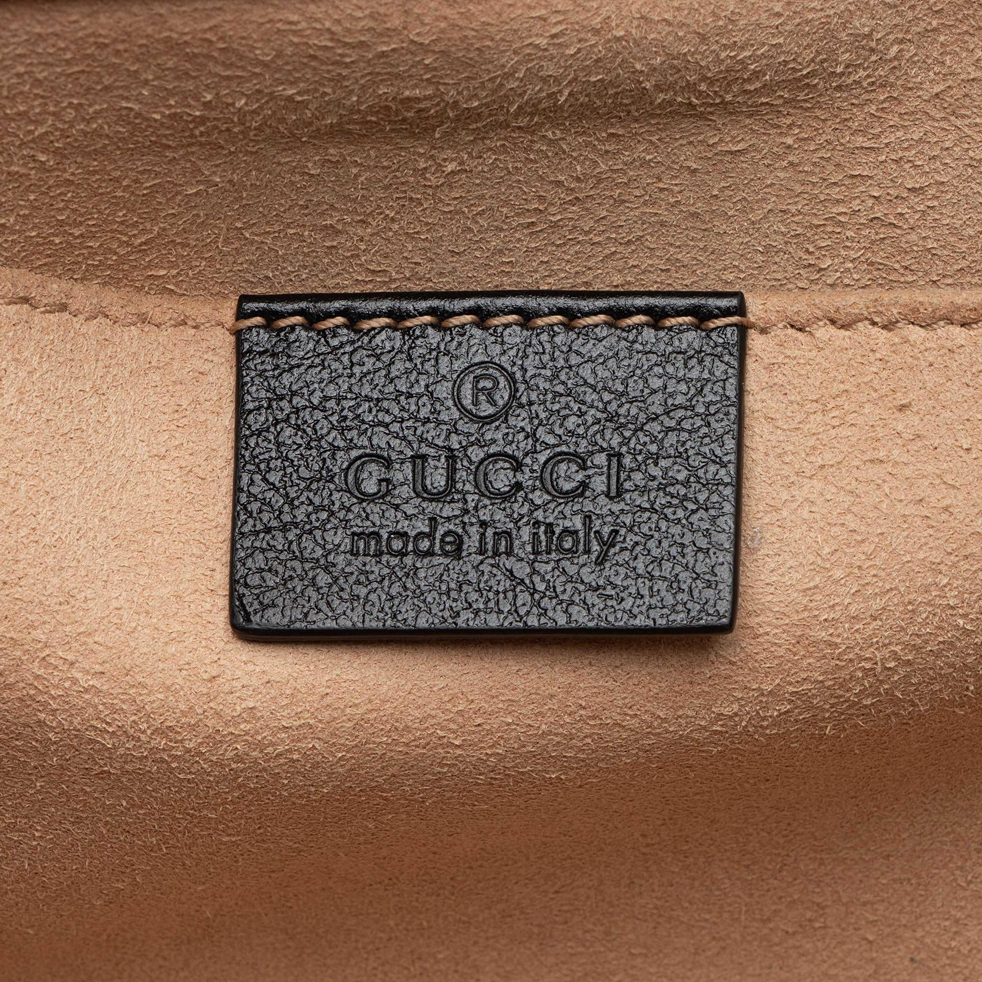 Gucci Leather Rajah Small Shoulder Bag (SHF-y3mACc)