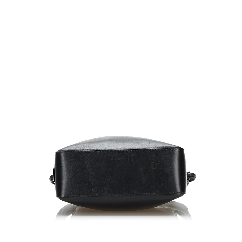 Gucci Leather Shoulder Bag (SHG-37774)