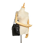 Gucci Leather Shoulder Bag (SHG-QQ5Ccm)