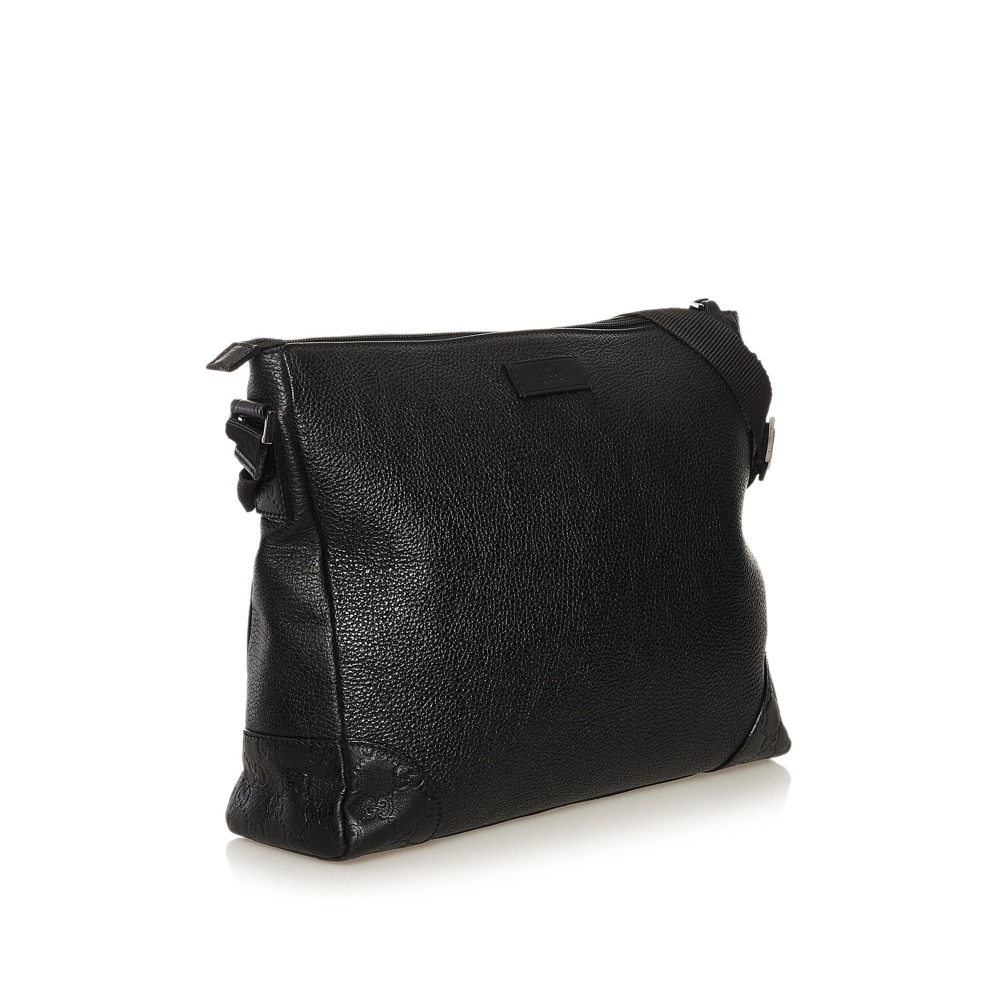 Gucci Leather Shoulder Bag (SHG-faUEUV)