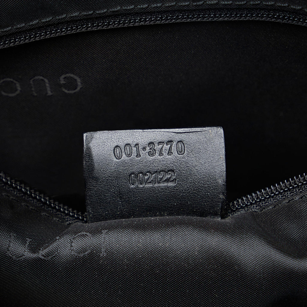 Gucci Leather Shoulder Bag (SHG-aiPihI)