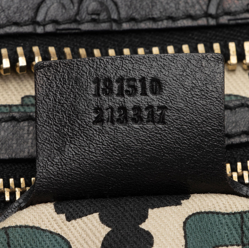 Gucci Leather Signoria Medium Tote (SHF-i1L2KK)