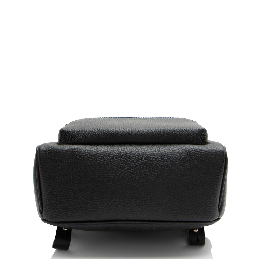 Gucci Leather Soho Chain Backpack (SHF-ImbRbN)