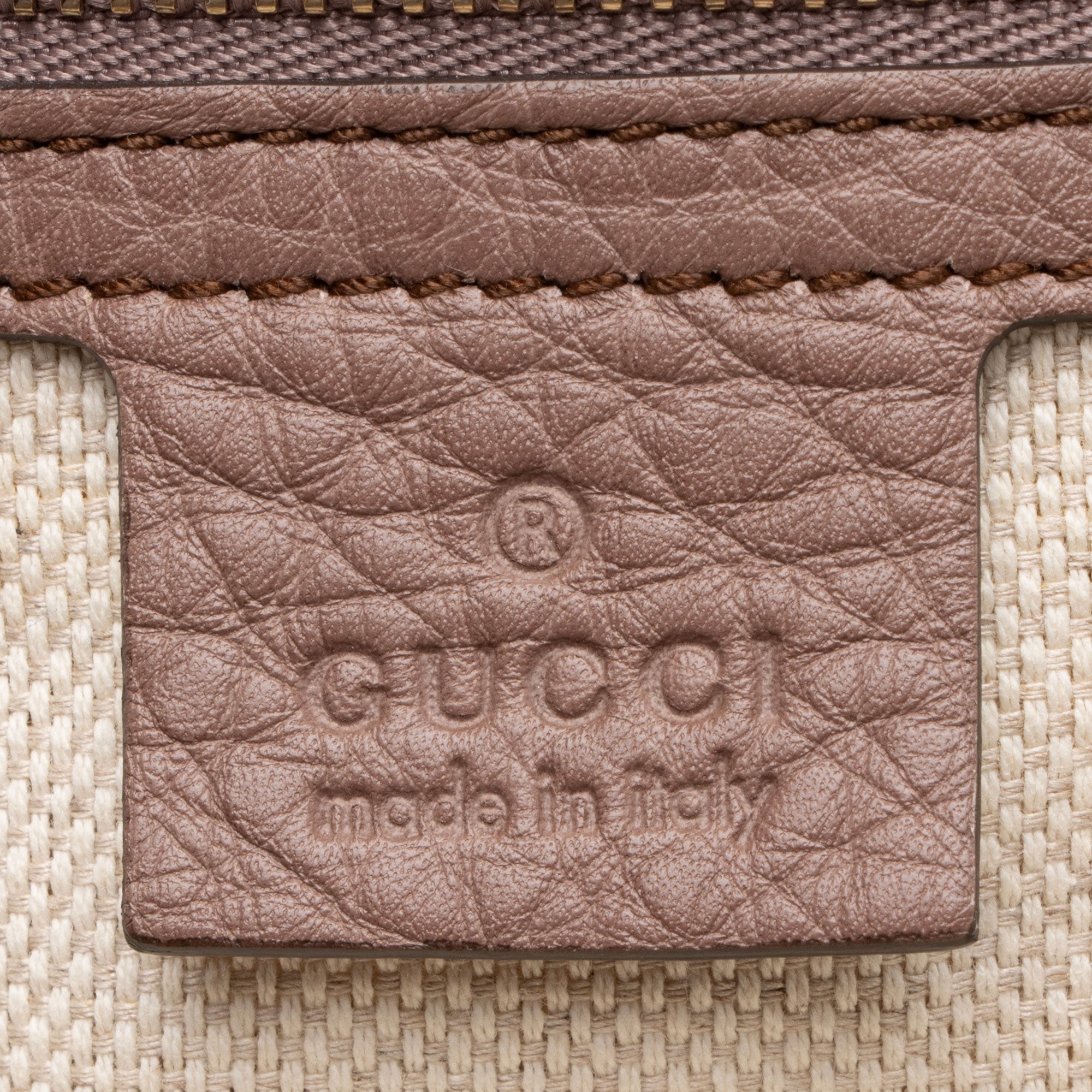 Gucci Leather Soho Chain Medium Hobo