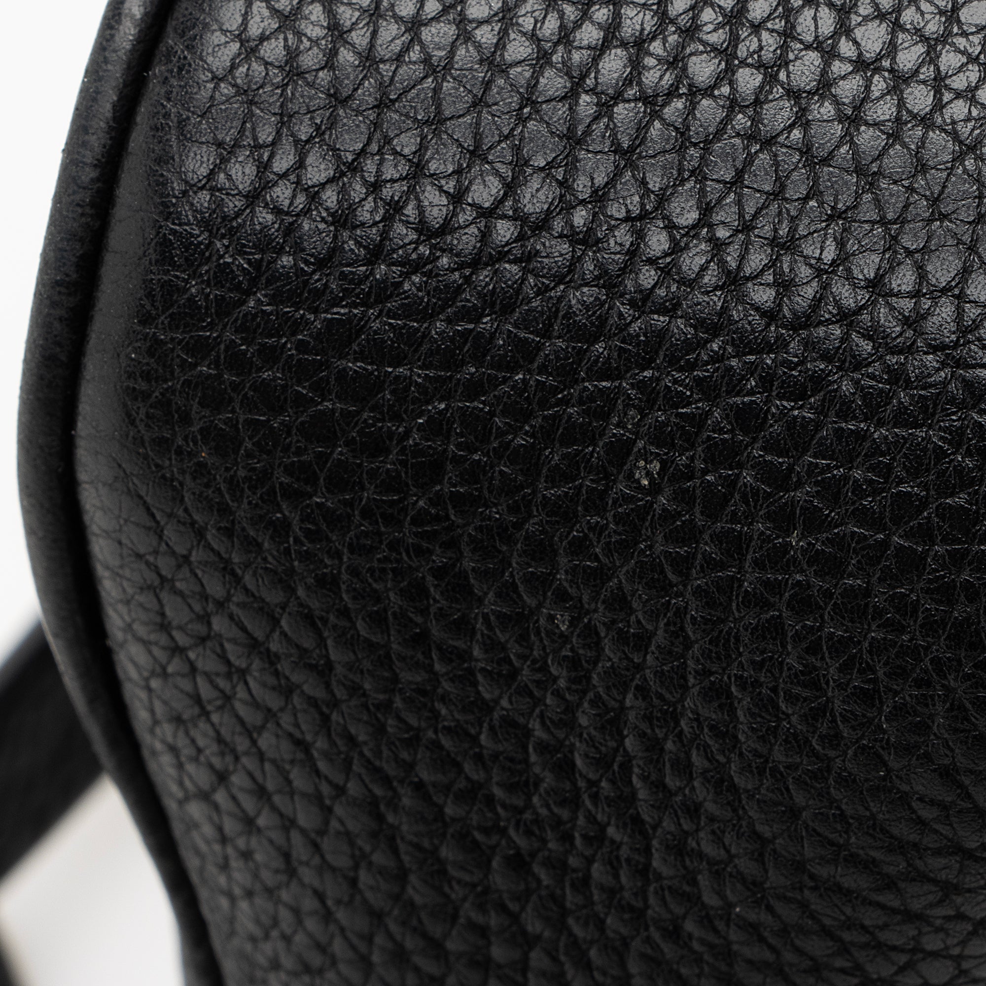 Gucci Leather Soho Disco Bag (SHF-22855)