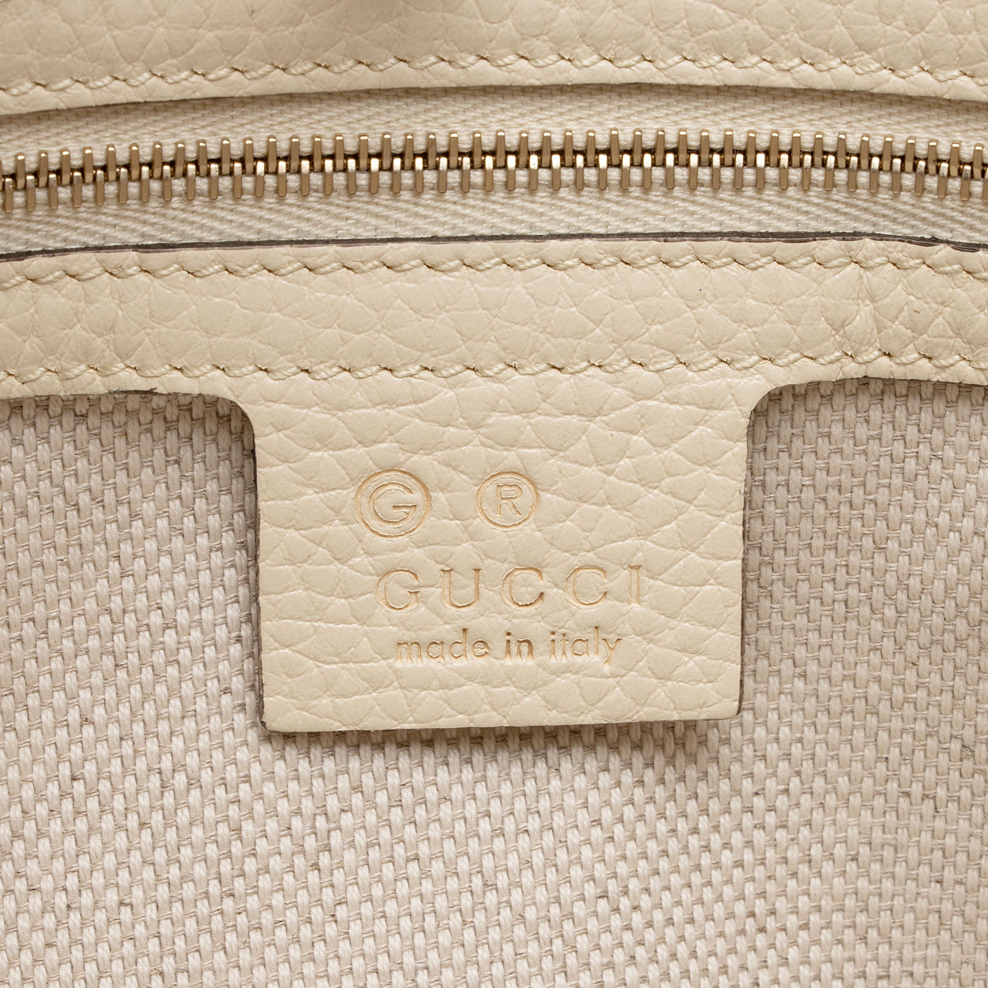 Gucci Leather Soho Medium Shoulder Bag (SHF-vxF1hq)