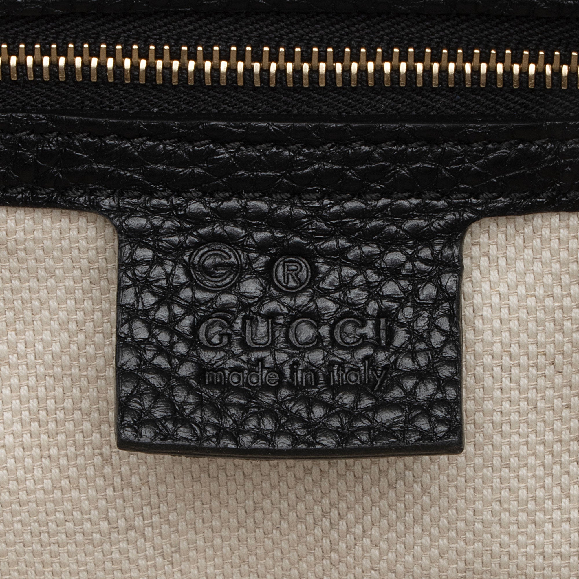 Gucci Leather Soho Medium Shoulder Bag (SHF-KnYFB1)