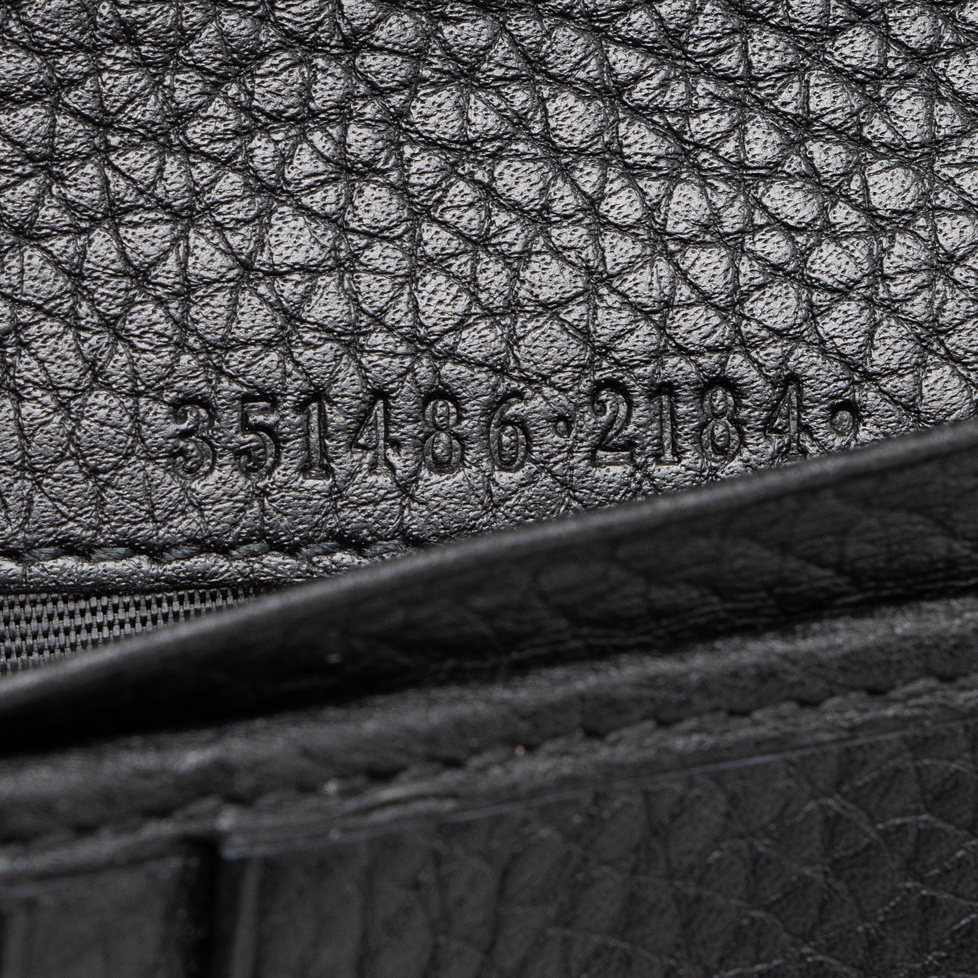 Gucci Leather Soho Medium Zip Around Wallet (SHF-23683)