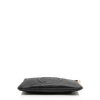 Gucci Leather Soho Wristlet (SHF-tCQd7D)