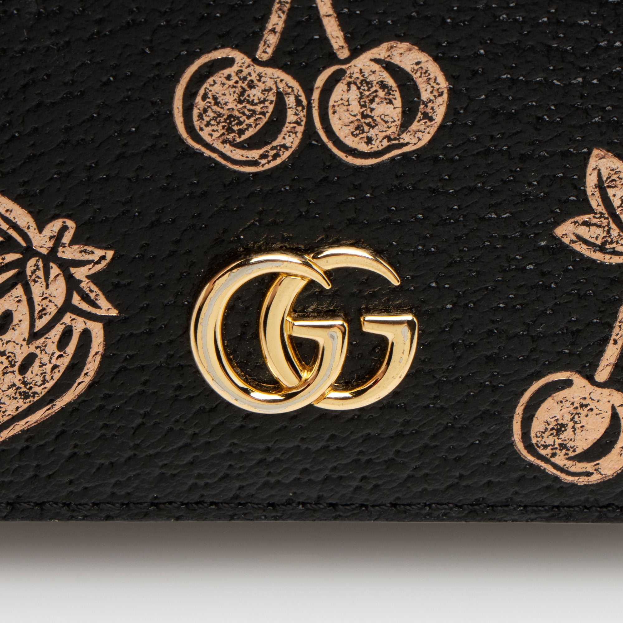 Gucci Leather Strawberry Cherry GG Marmont Card Holder (SHF-y2lHXZ)