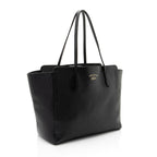Gucci Leather Swing Medium Tote (SHF-b8kgN9)
