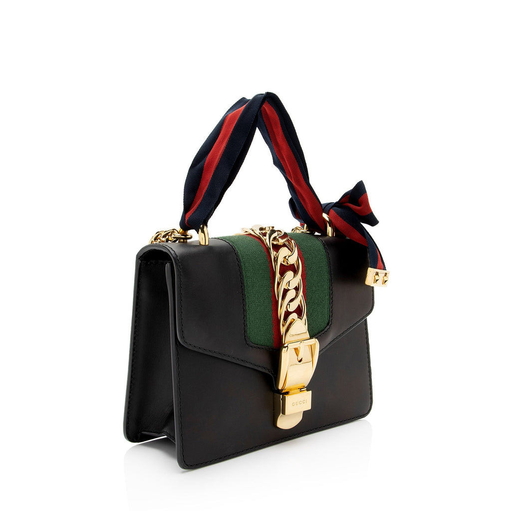 Gucci Leather Sylvie Mini Chain Bag (SHF-2s1qNf)